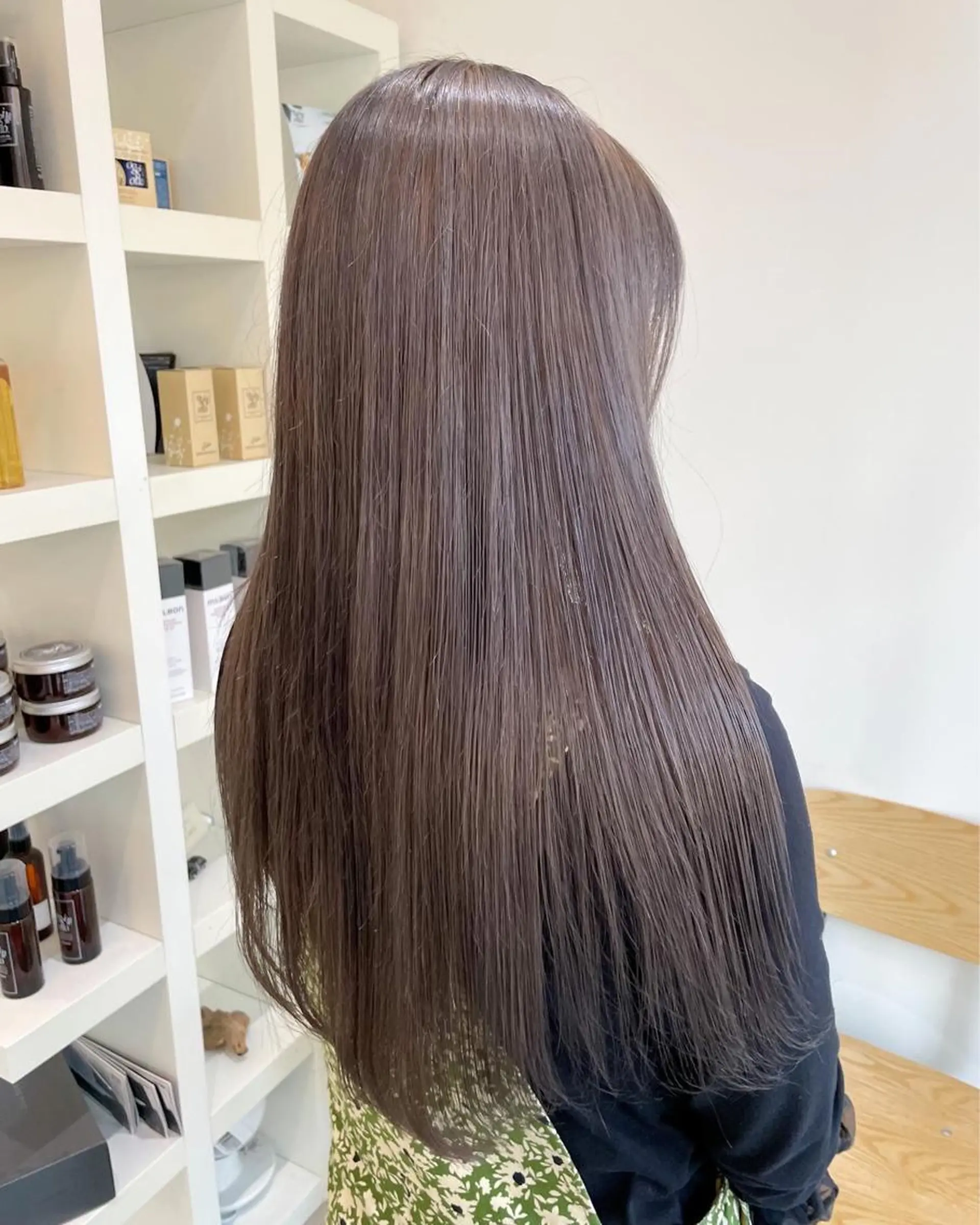 ロング カラー mir MIYUのヘアスタイル