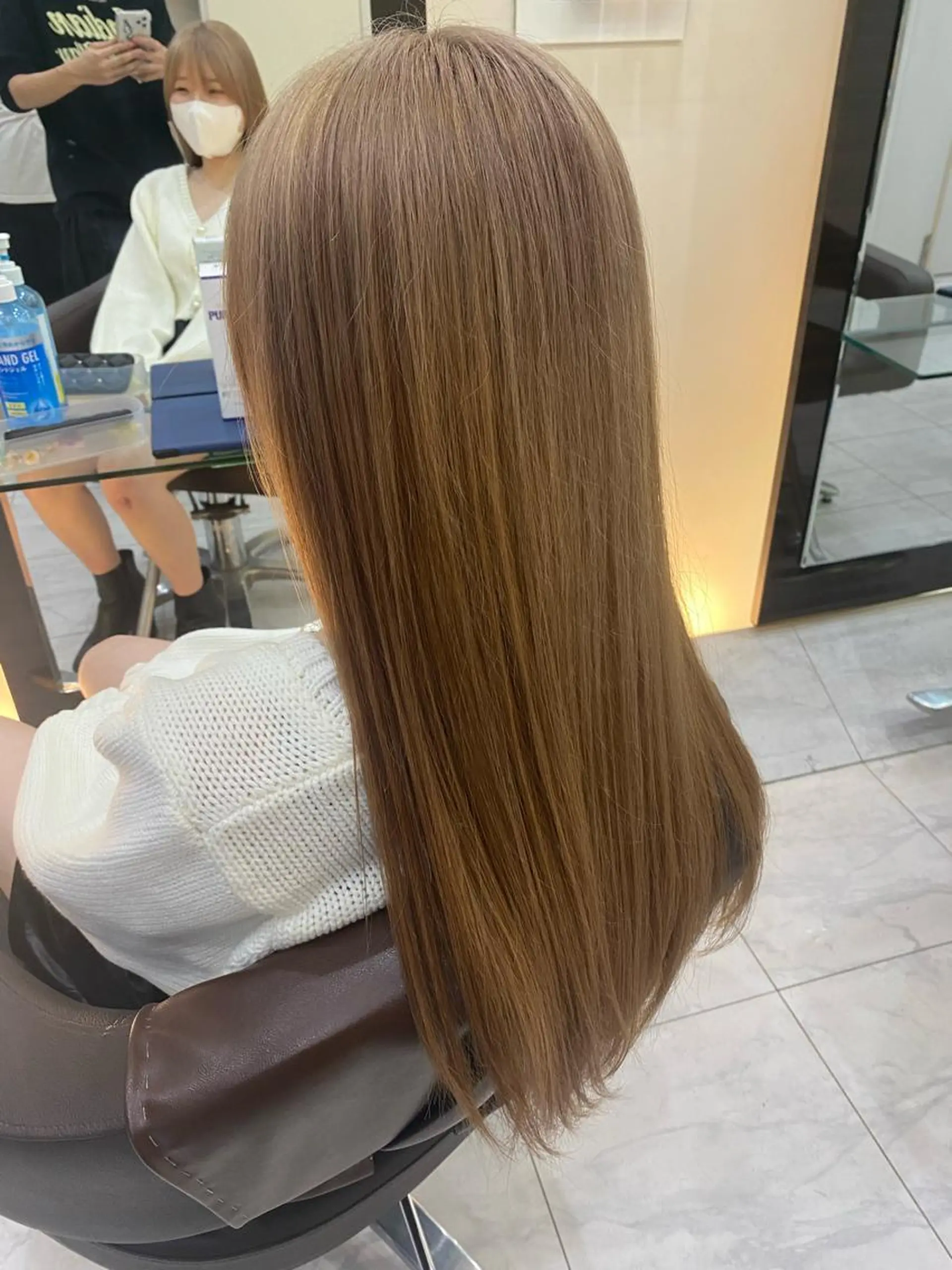 ロング カラー ベージュカラー ミルクティーベージュ Agu hair TENOE大宮氷川参道店所属・🫧美髪＆艶カラー 増田魁土🫧のヘアスタイル