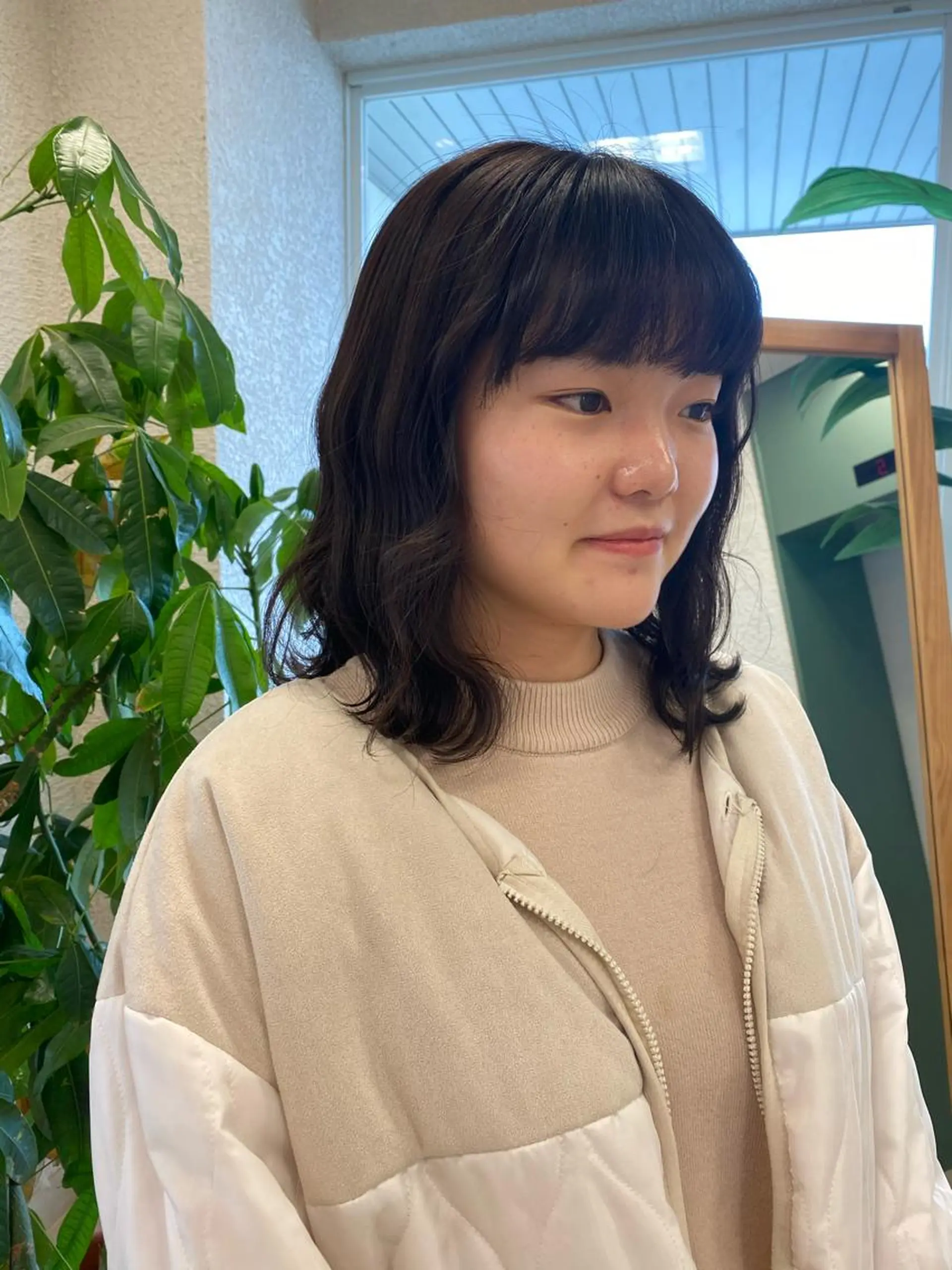 ミディアム カラー レイヤー/ウルフ🤎 mayo.のヘアスタイル