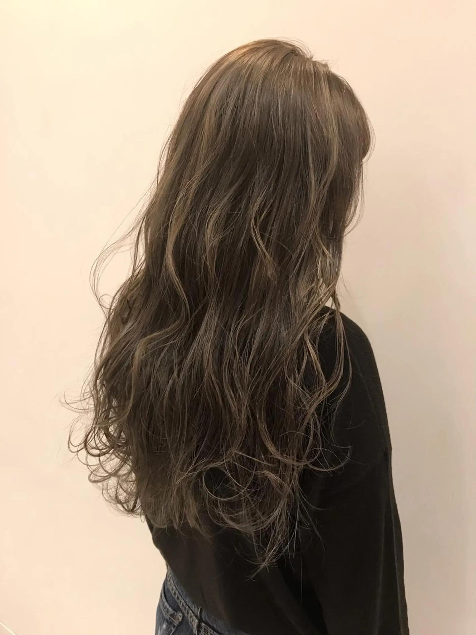 ロング カラー シールエクステ⭐️ オオミタクヤのヘアスタイル