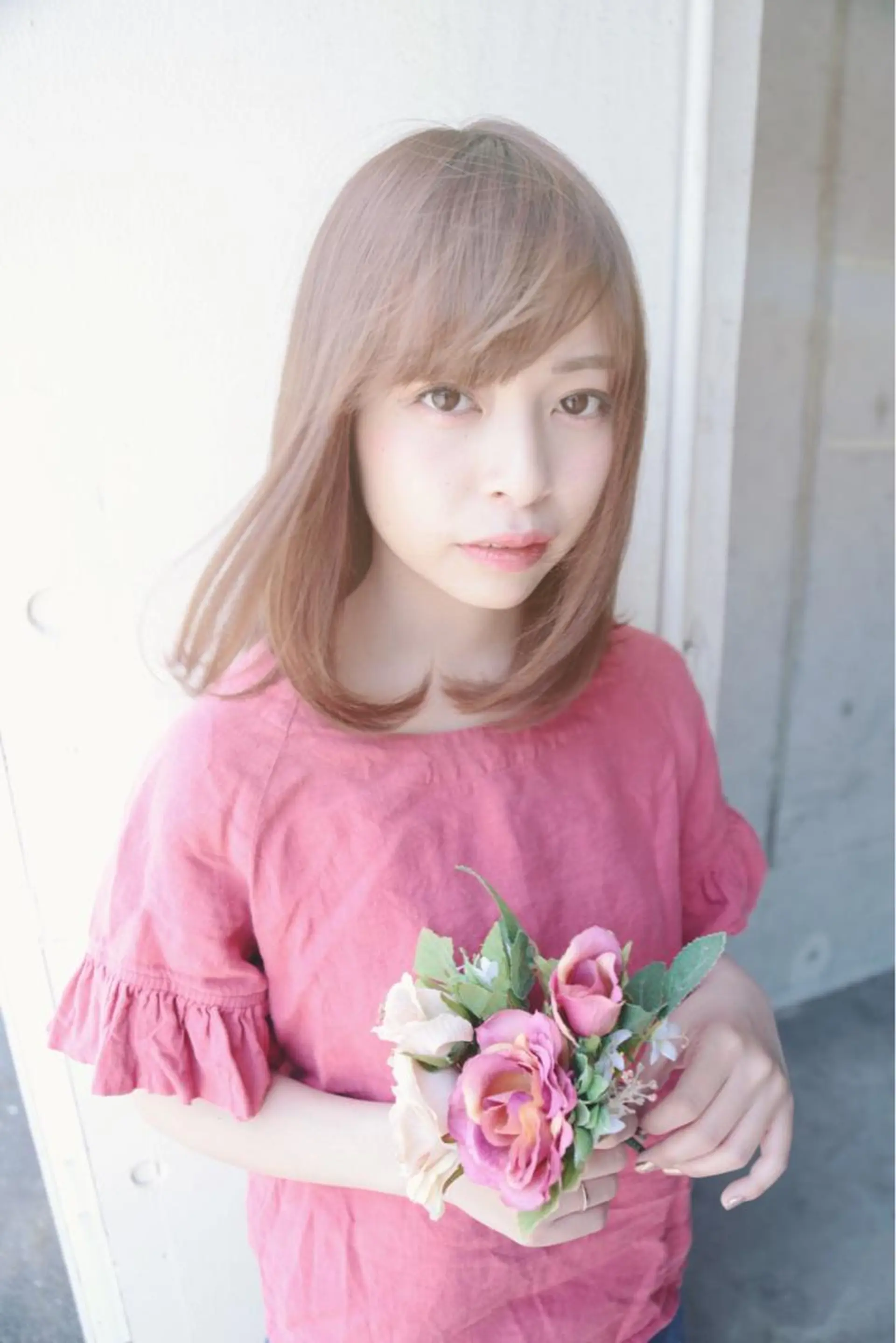 ミディアム カラー コテ巻き風パーマ SHONOのヘアスタイル