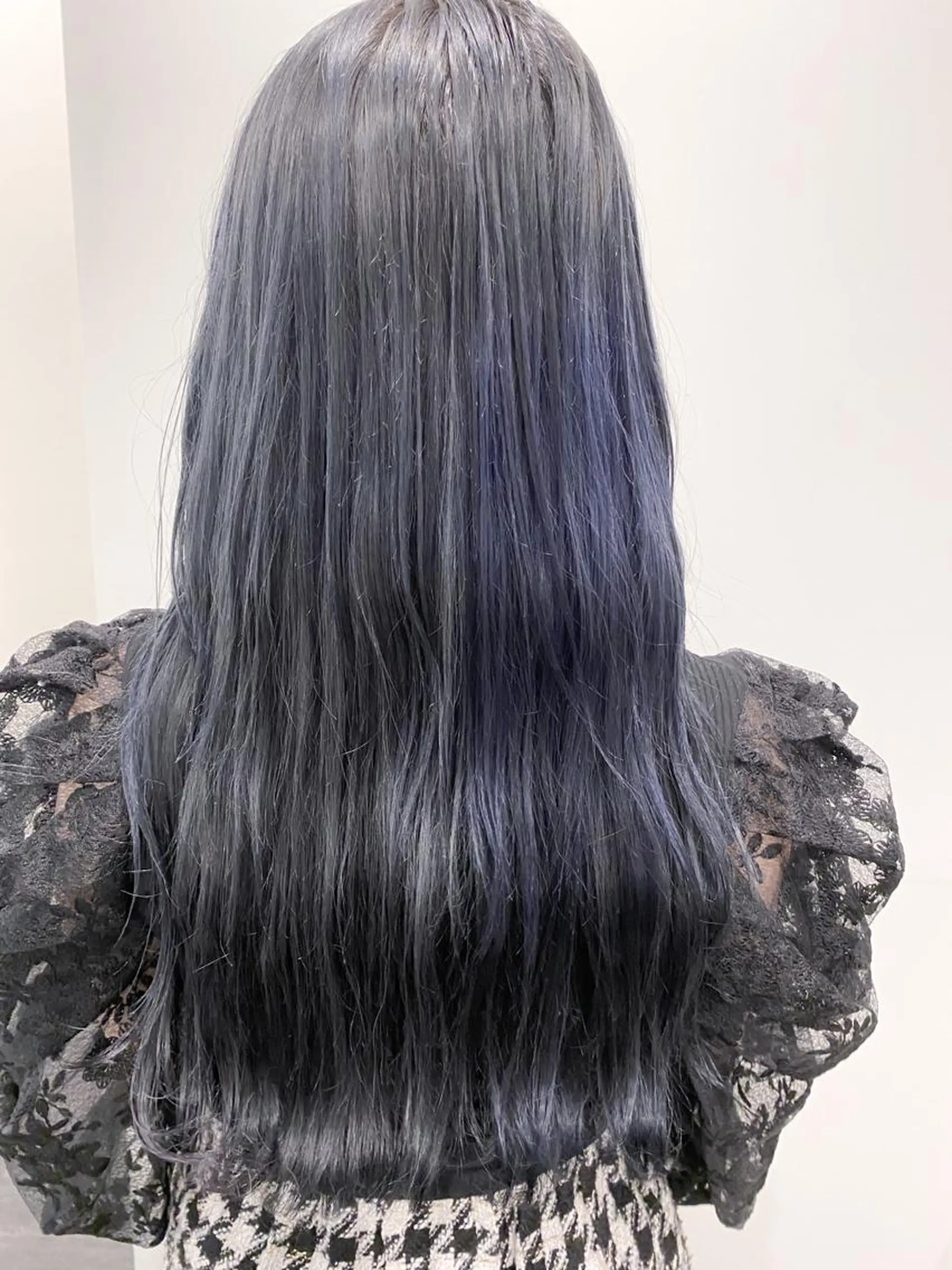 ロング カラー ハイライト/ブリーチ バレイヤージュ関佳祐のヘアスタイル