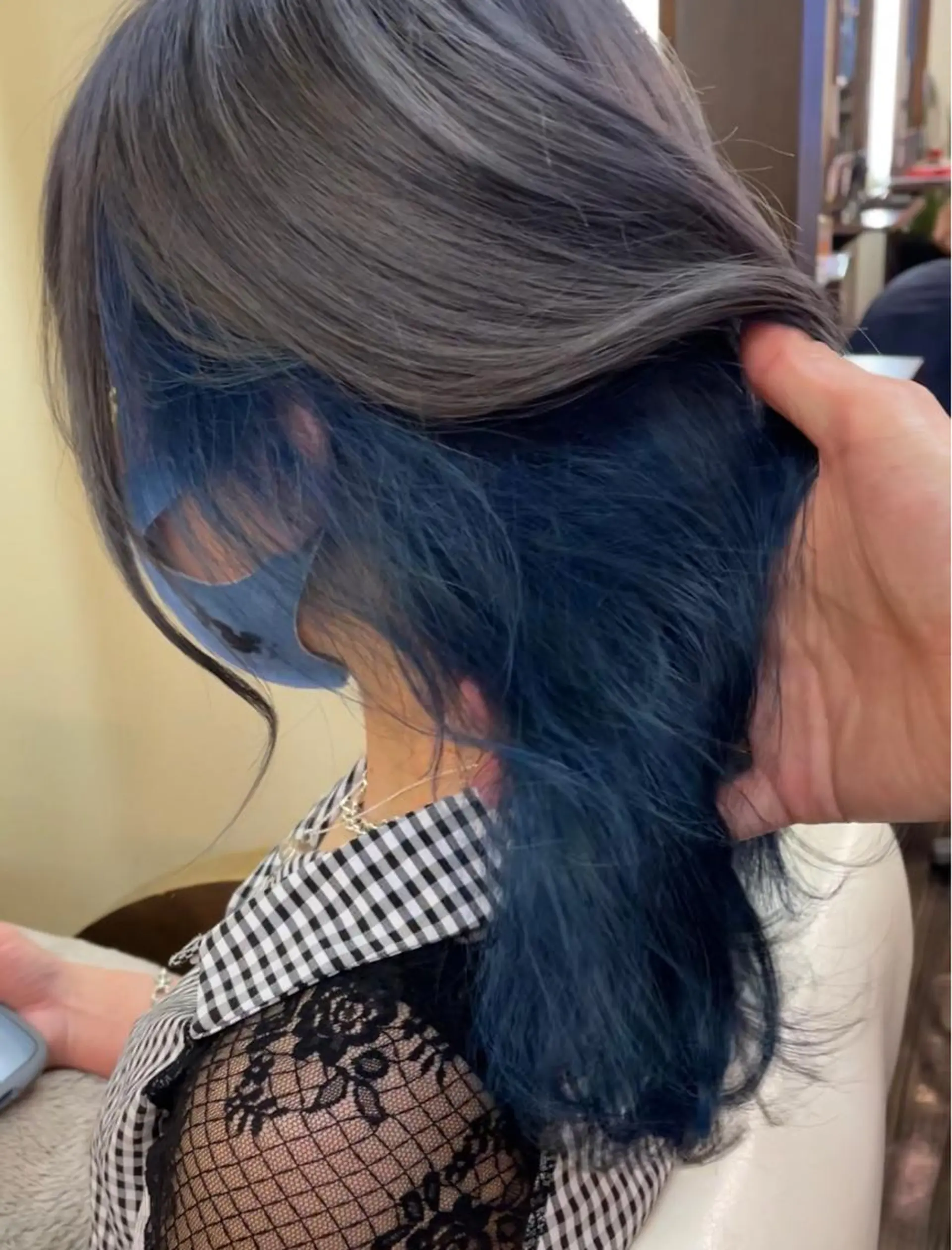 ロング カラー ヘアカラー トリートメント 古指 匠巳のヘアスタイル