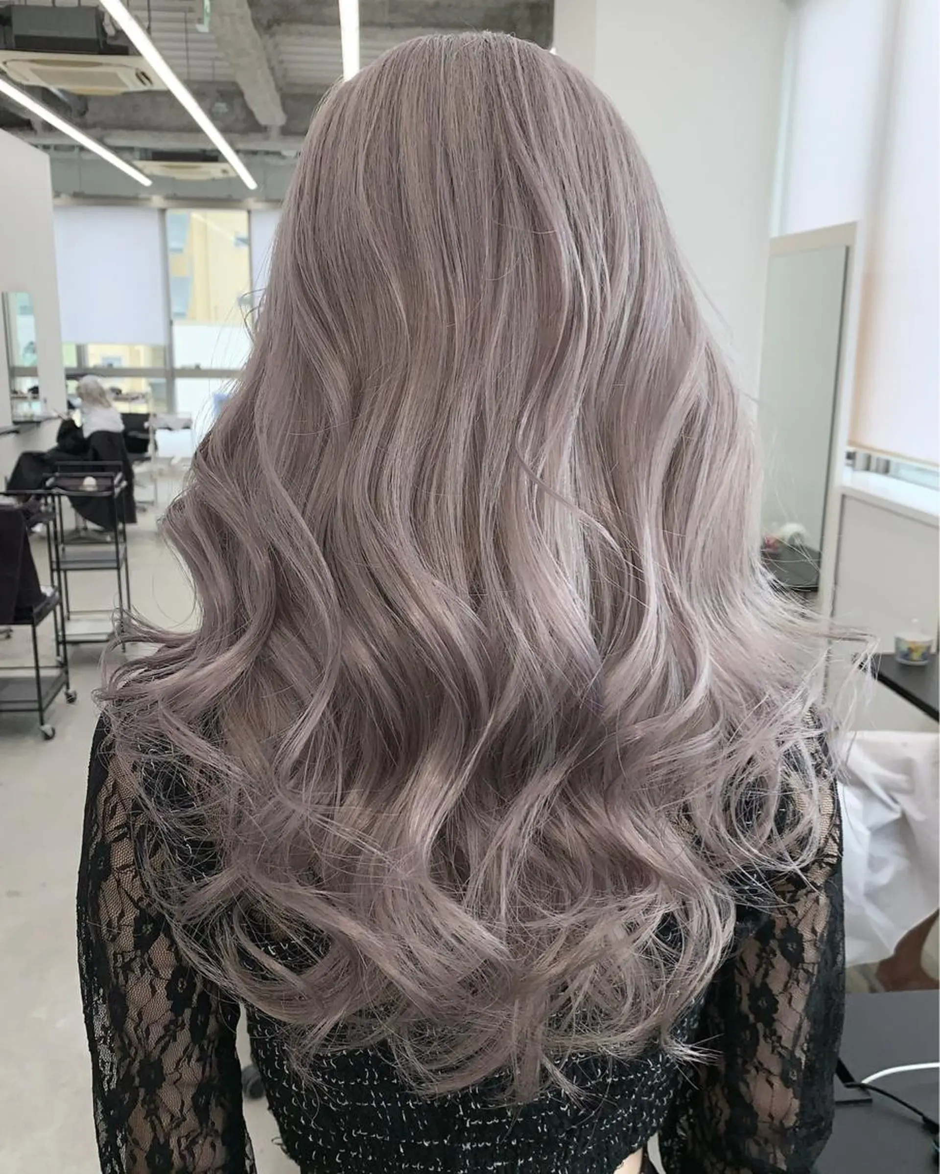 カラー ダブルカラー BLEACHi /noeのヘアスタイル