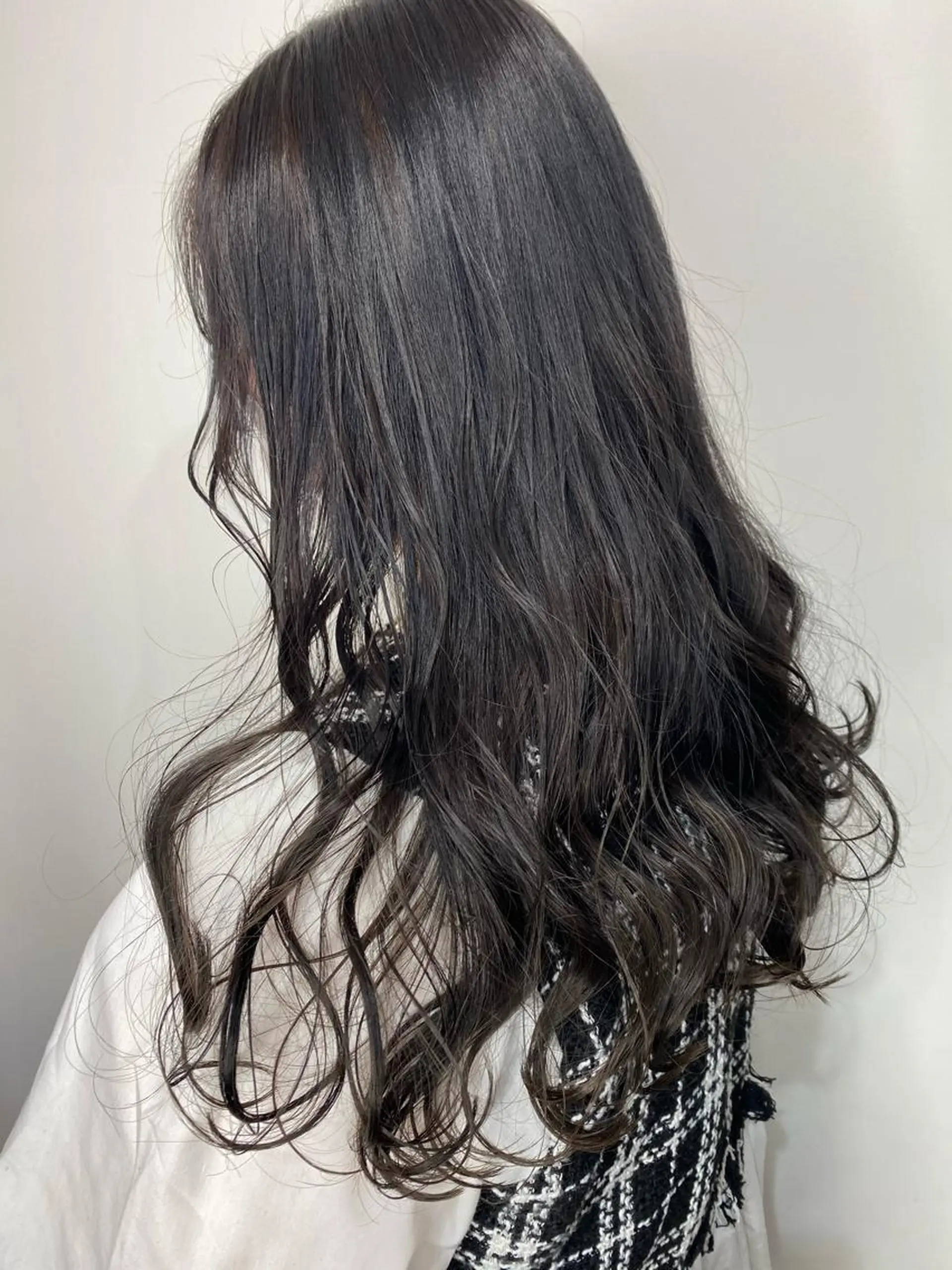 ロング 髪質改善サロン🫧 戎谷栞菜のヘアスタイル