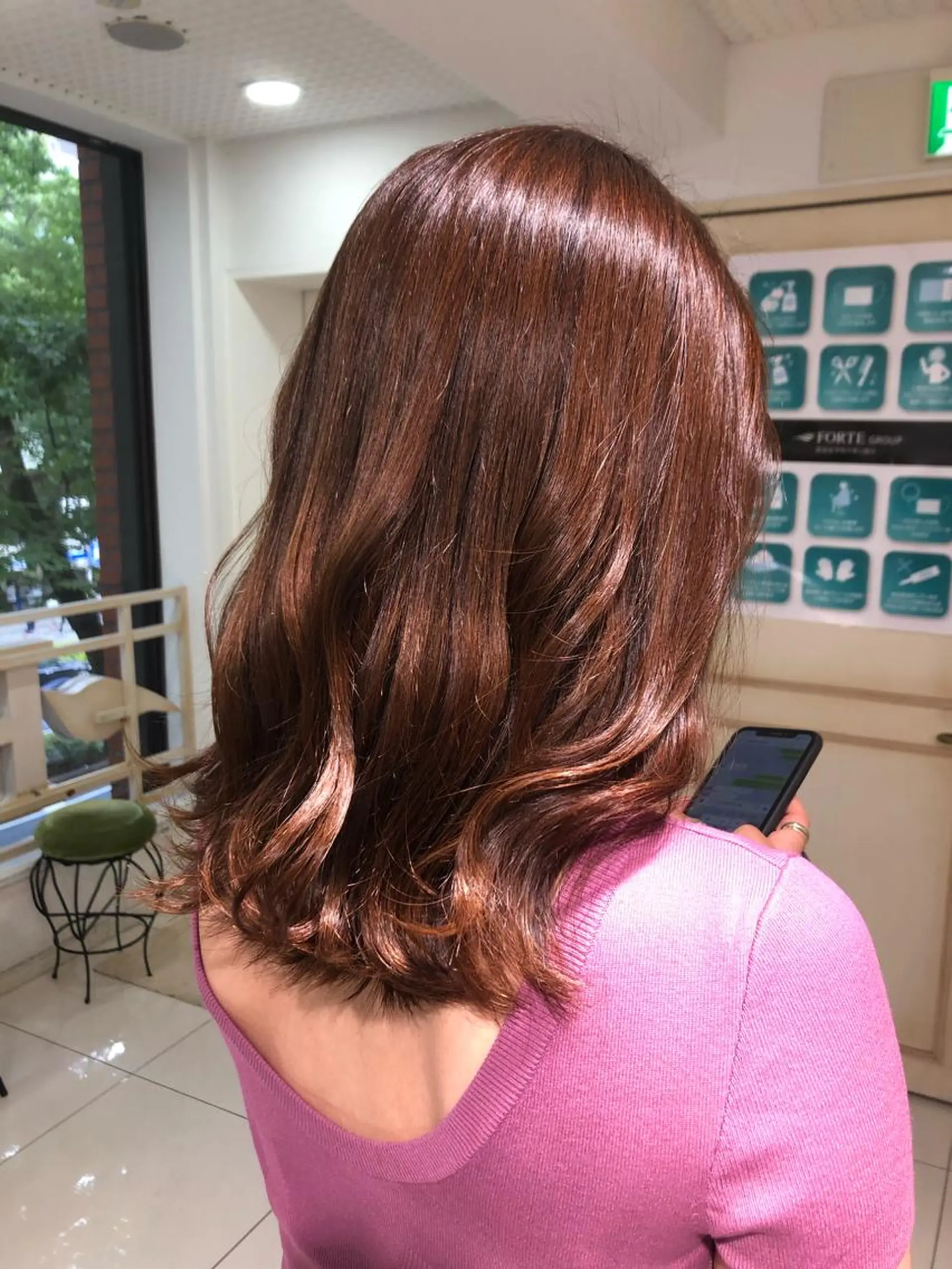 セミロング カラー ヘアカラー トリートメント 🇰🇷韓国風艶髪✨ 髪質改善 倉岡しおんのヘアスタイル