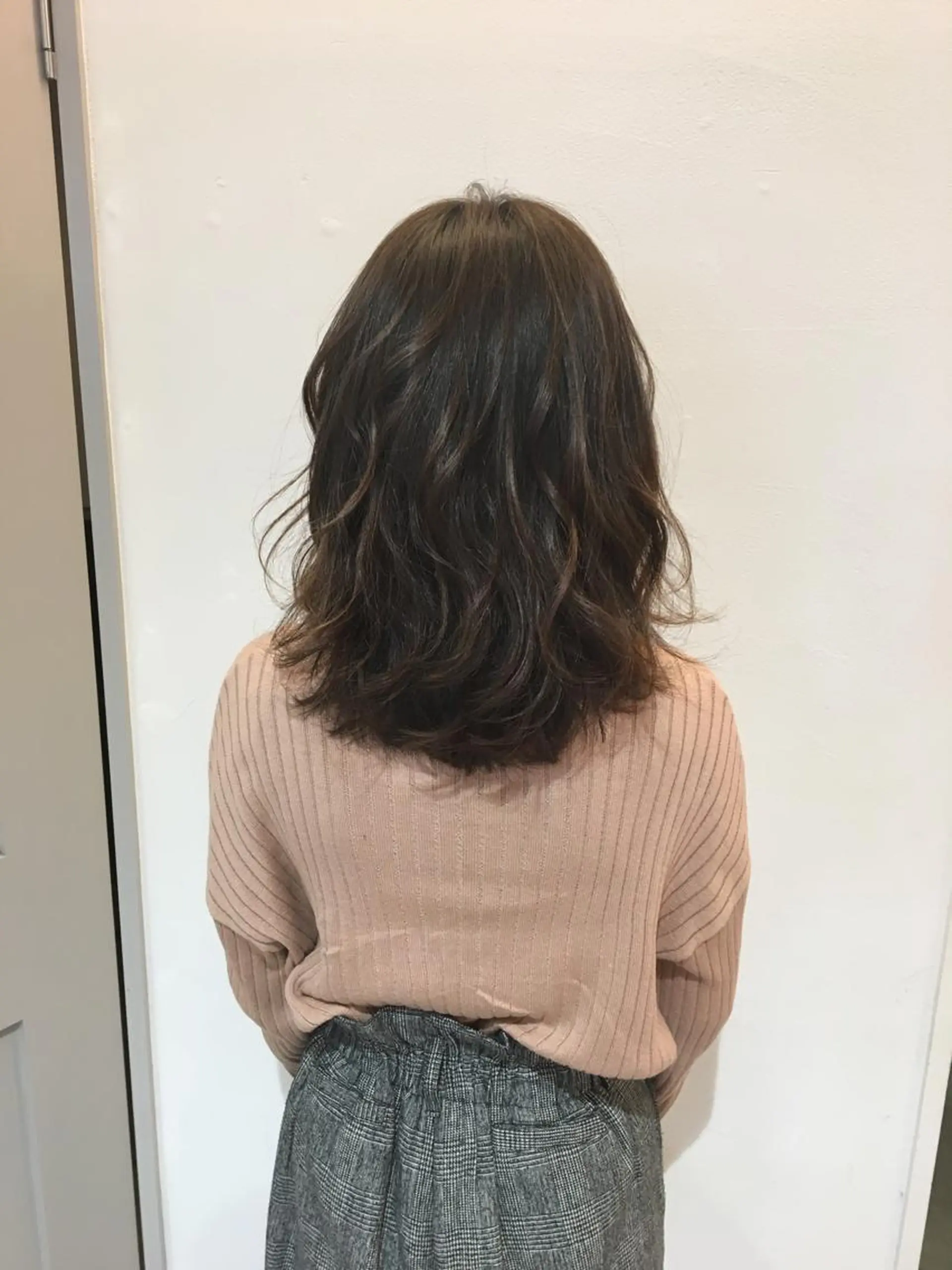 ミディアム カラー mu ku.のヘアスタイル