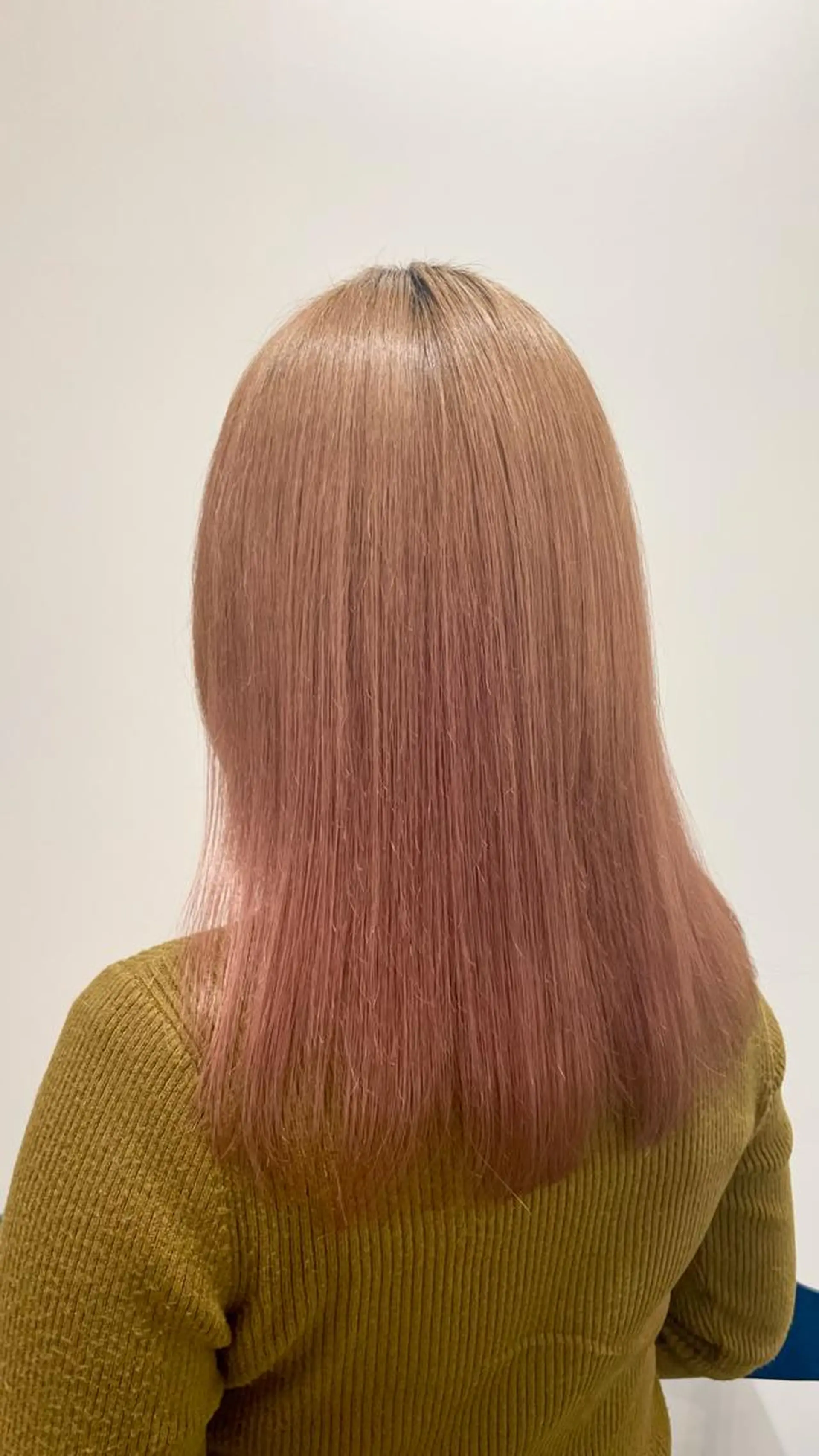 カラー arte KAORU /カットモデル募集のヘアスタイル