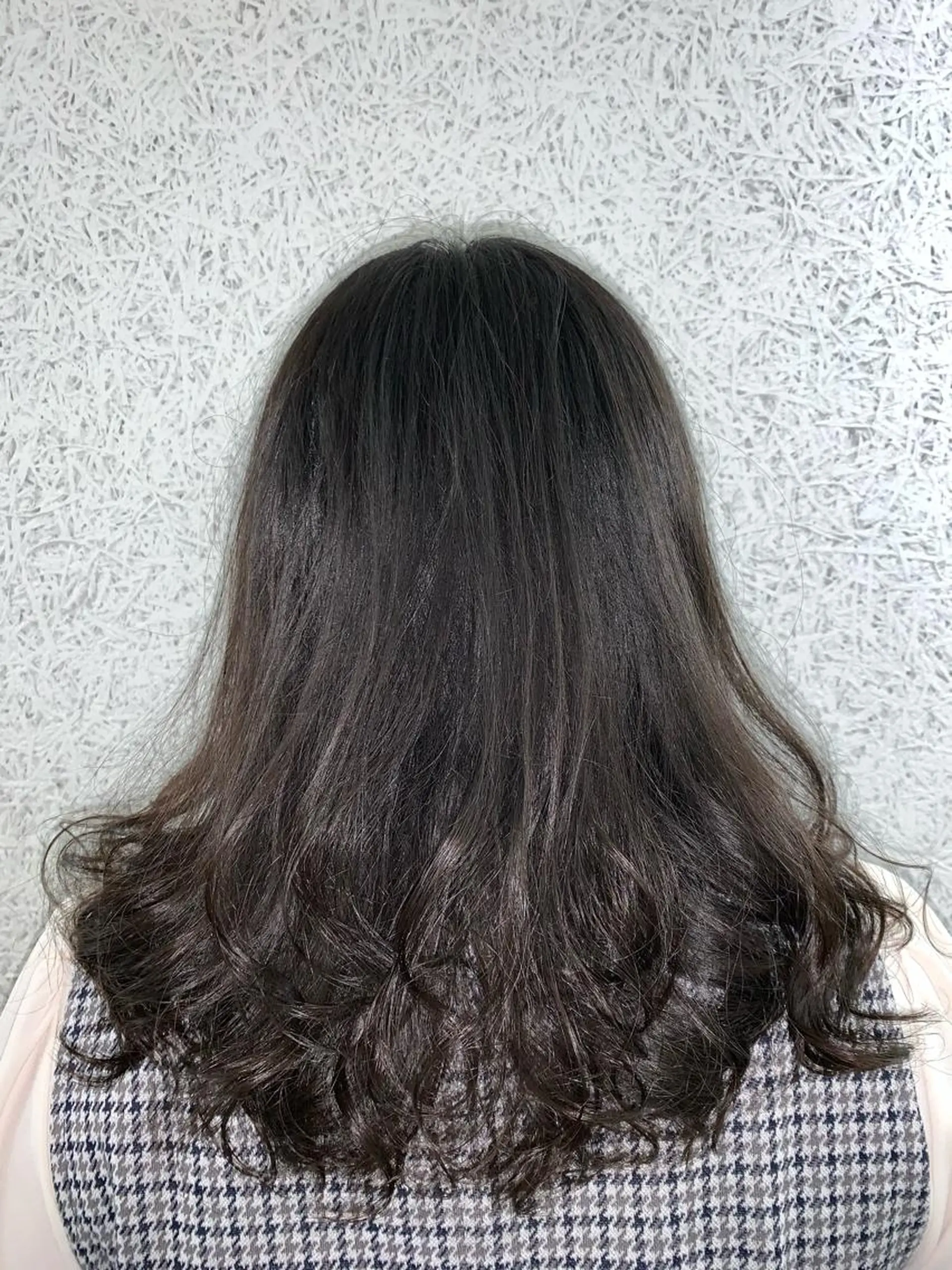 セミロング パーマ もにか🌞原宿/渋谷 🌝ブリーチカラーのヘアスタイル