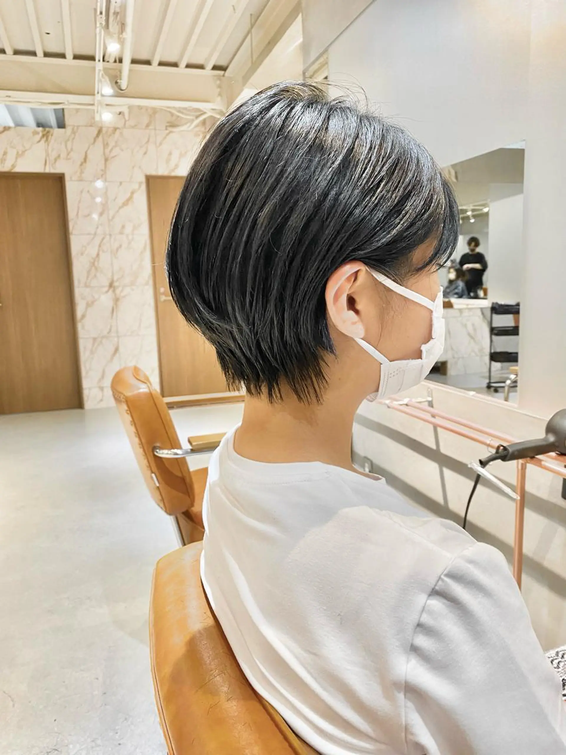 ショート カラー 黒髪 ブルーカラー ブルーブラック 透明感カラー ショートヘア カット ハイトーン×似合わせ 🌱中川慎之介のヘアスタイル