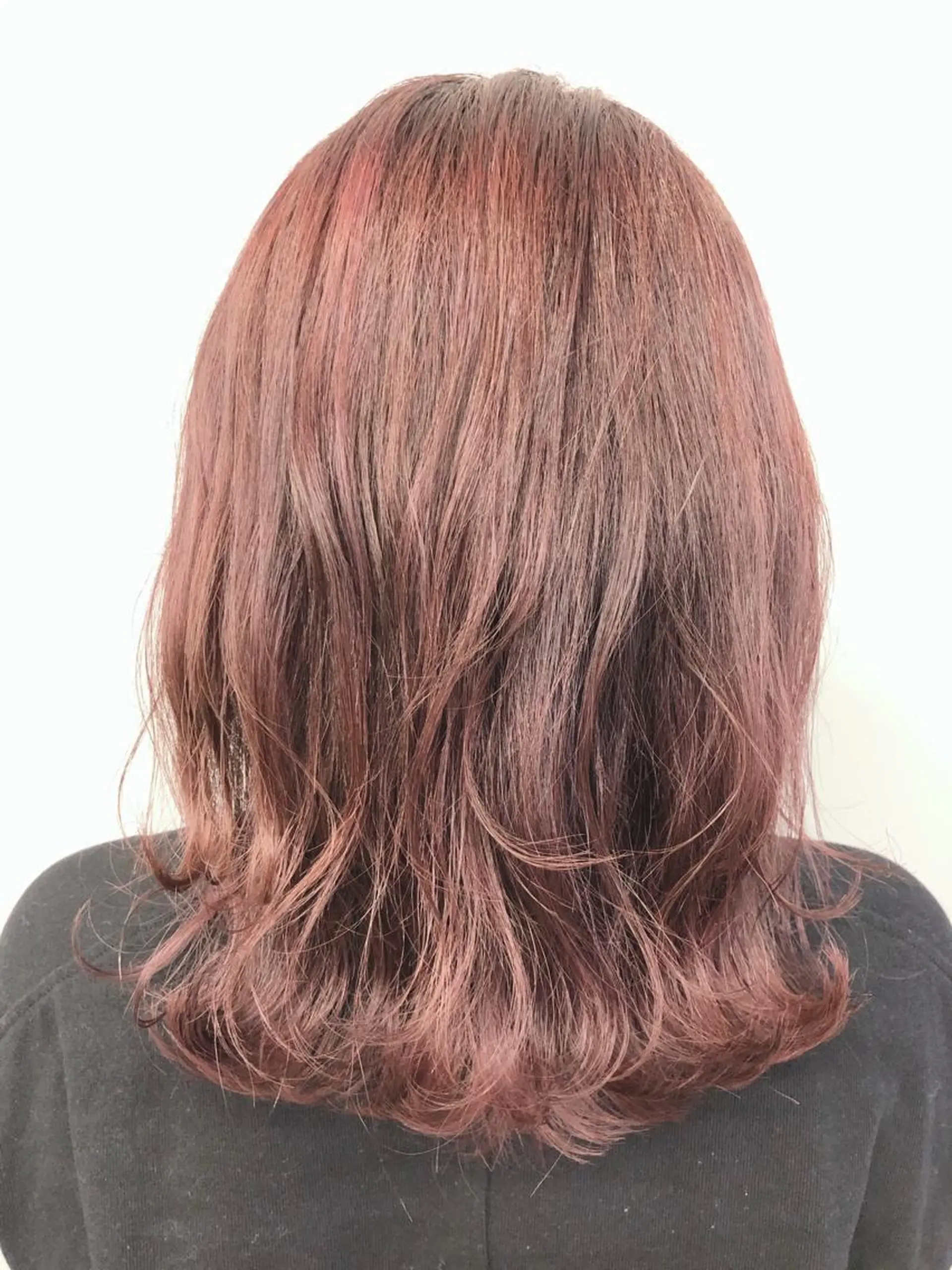 ミディアム カラー ピンクカラー 代表　YUKI ☆のヘアスタイル