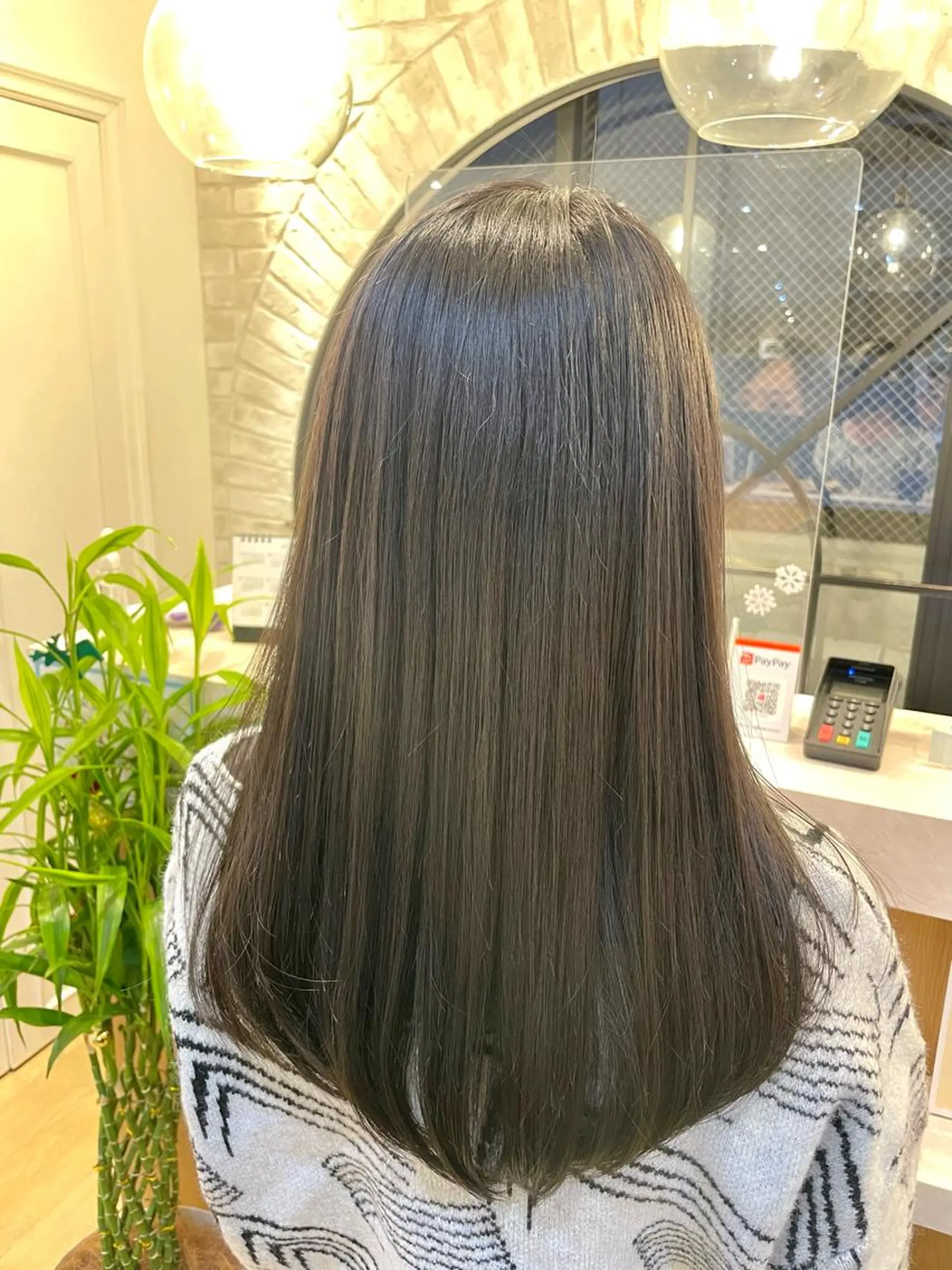 セミロング カット 縮毛矯正 トリートメント ✨シルクストレート✨ 美髪髪質改善Yukiのヘアスタイル