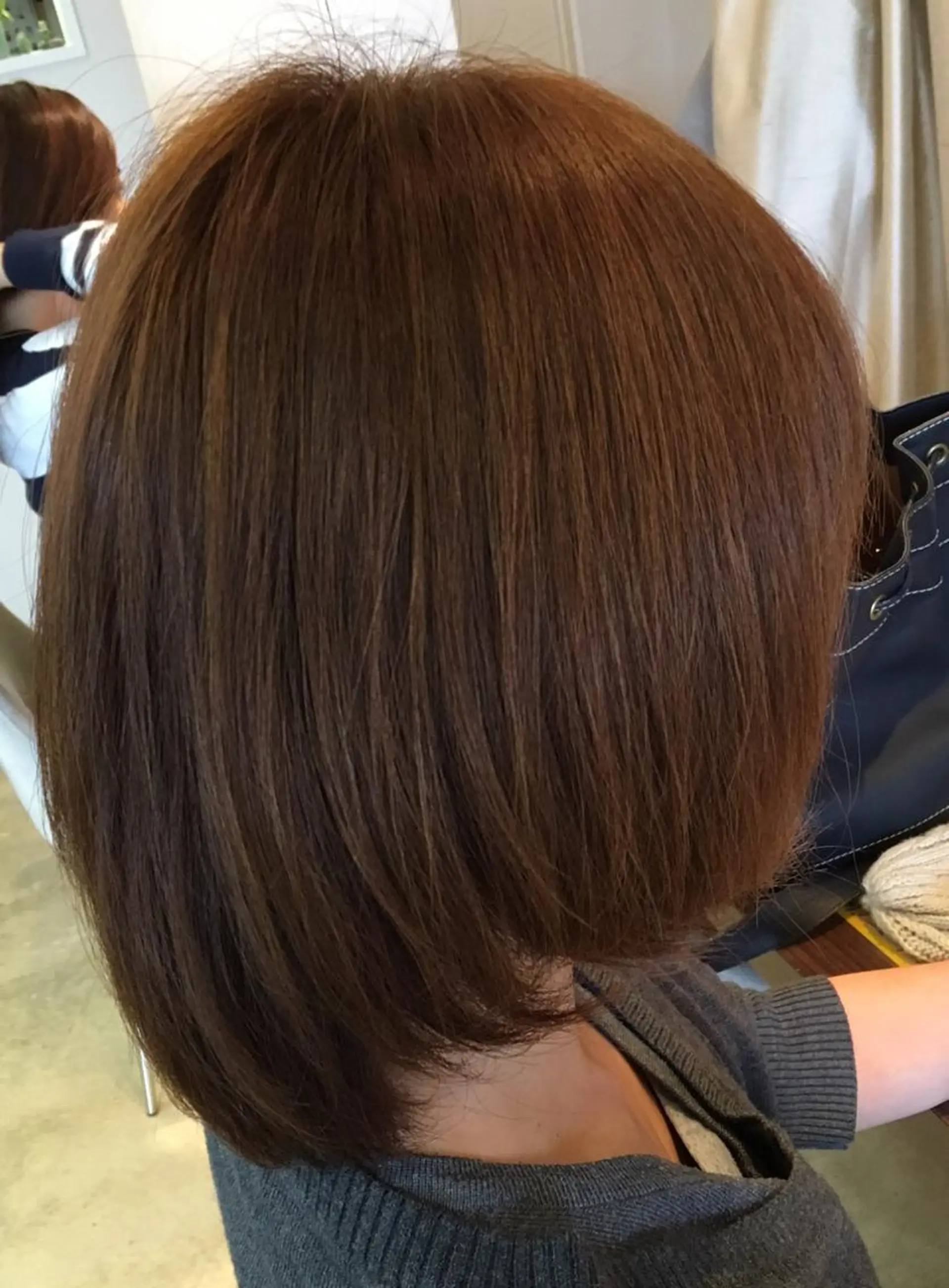 ミディアム カラー mu ku.のヘアスタイル