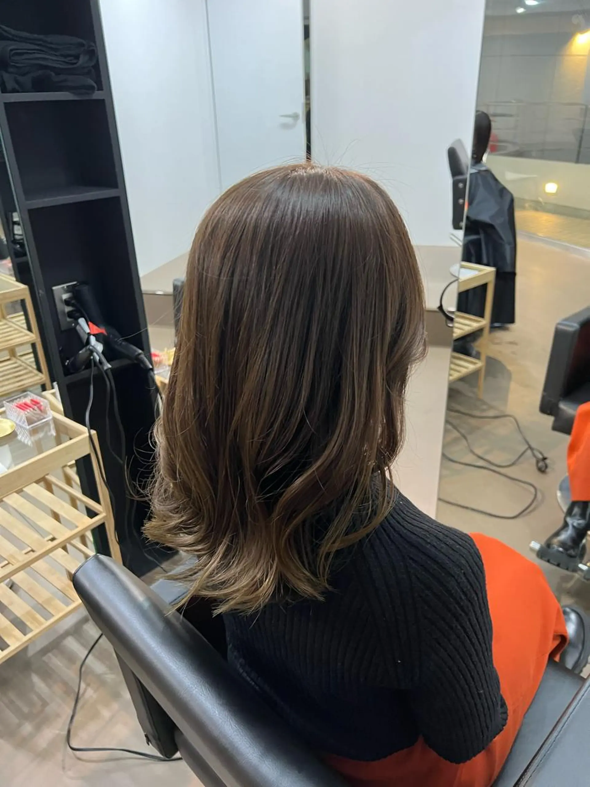 ミディアム カラー ブリーチ ケアブリーチ ダブルカラー イヤリングカラー ハイライトカラー 神戸ボブ✂️ ioe三宮/田 伸佳のヘアスタイル