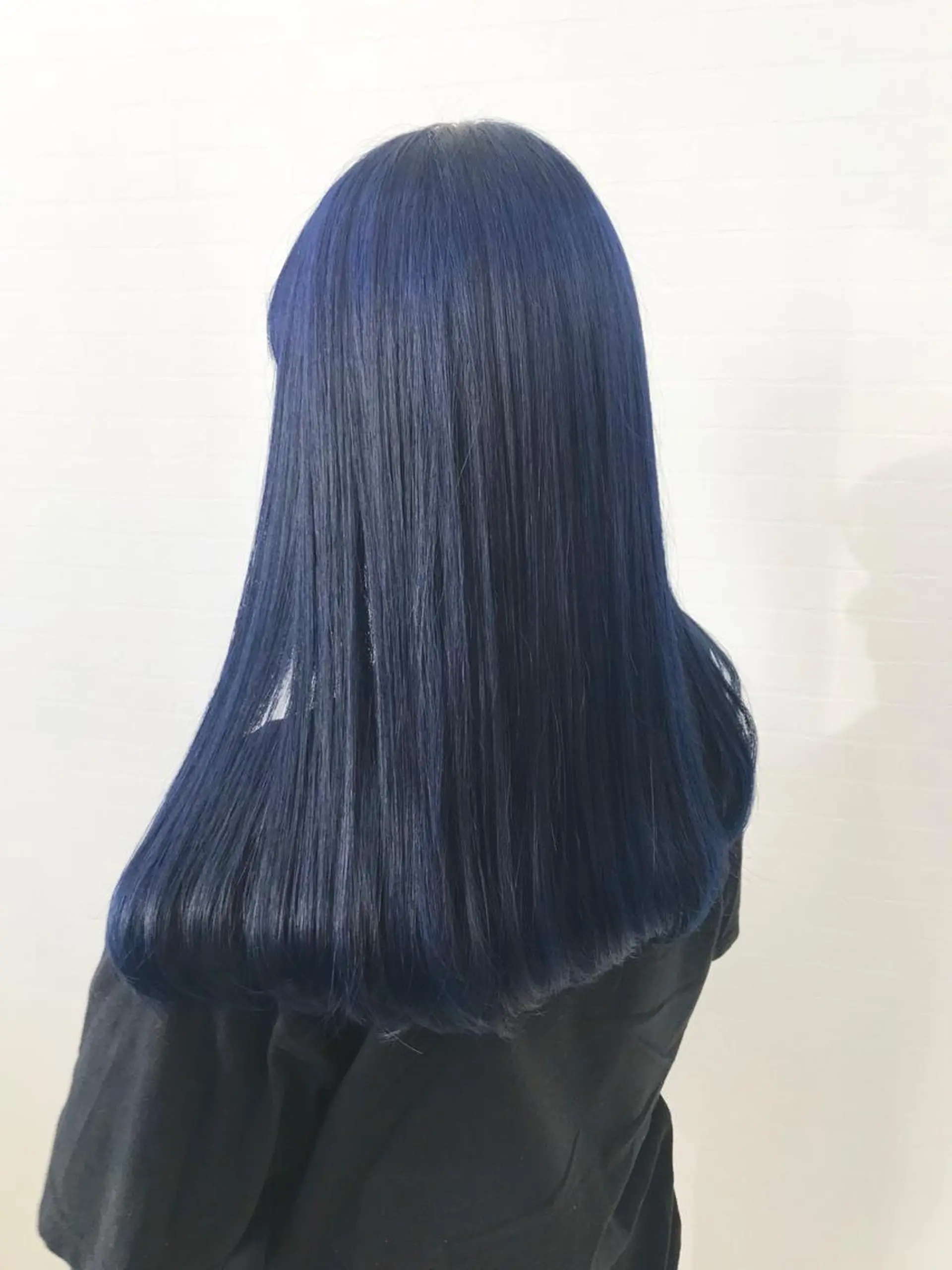 ロング カラー オリーブ/アッシュ やわらか透明感カラーのヘアスタイル