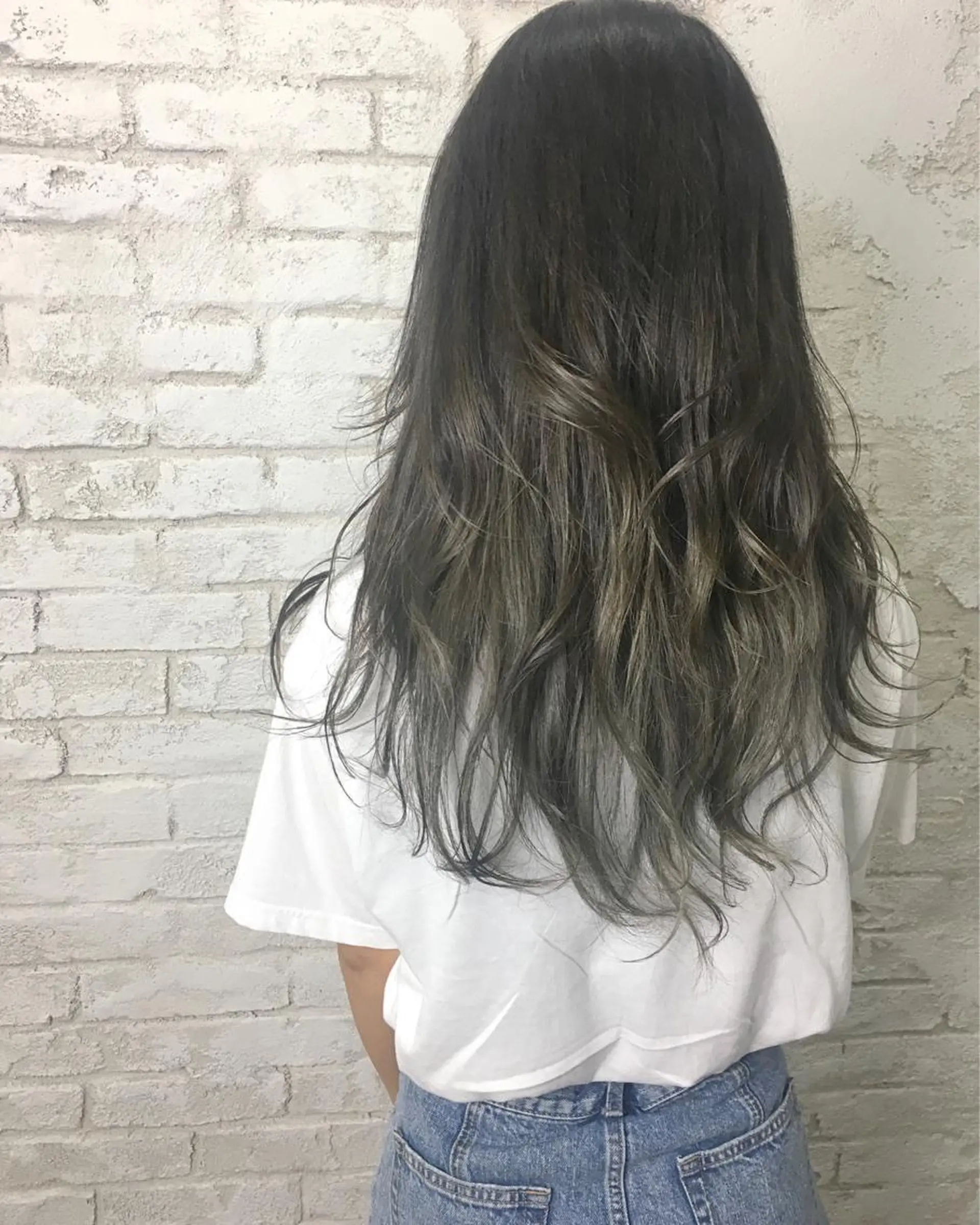 ロング カラー boutique misakiのヘアスタイル