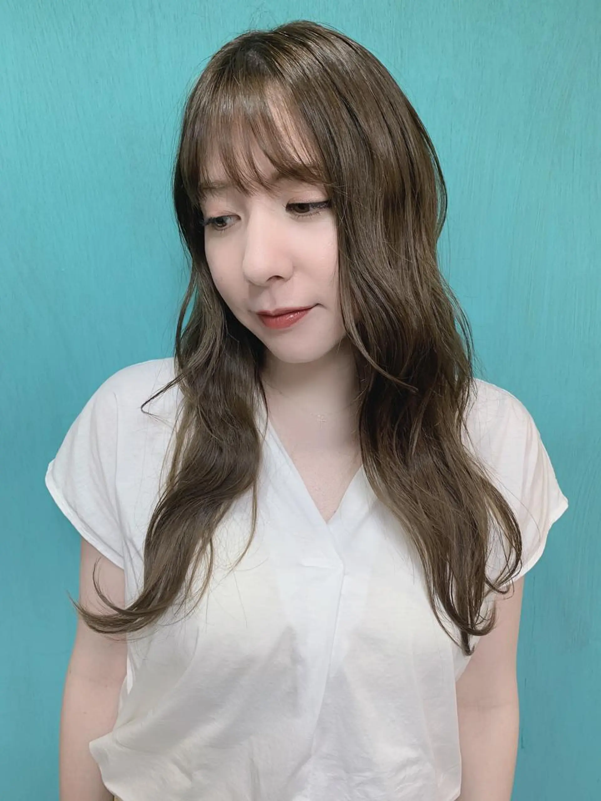 ロング アッシュ ヘアカラー 【髪質改善特化】 新宿/縮毛矯正/セラのヘアスタイル