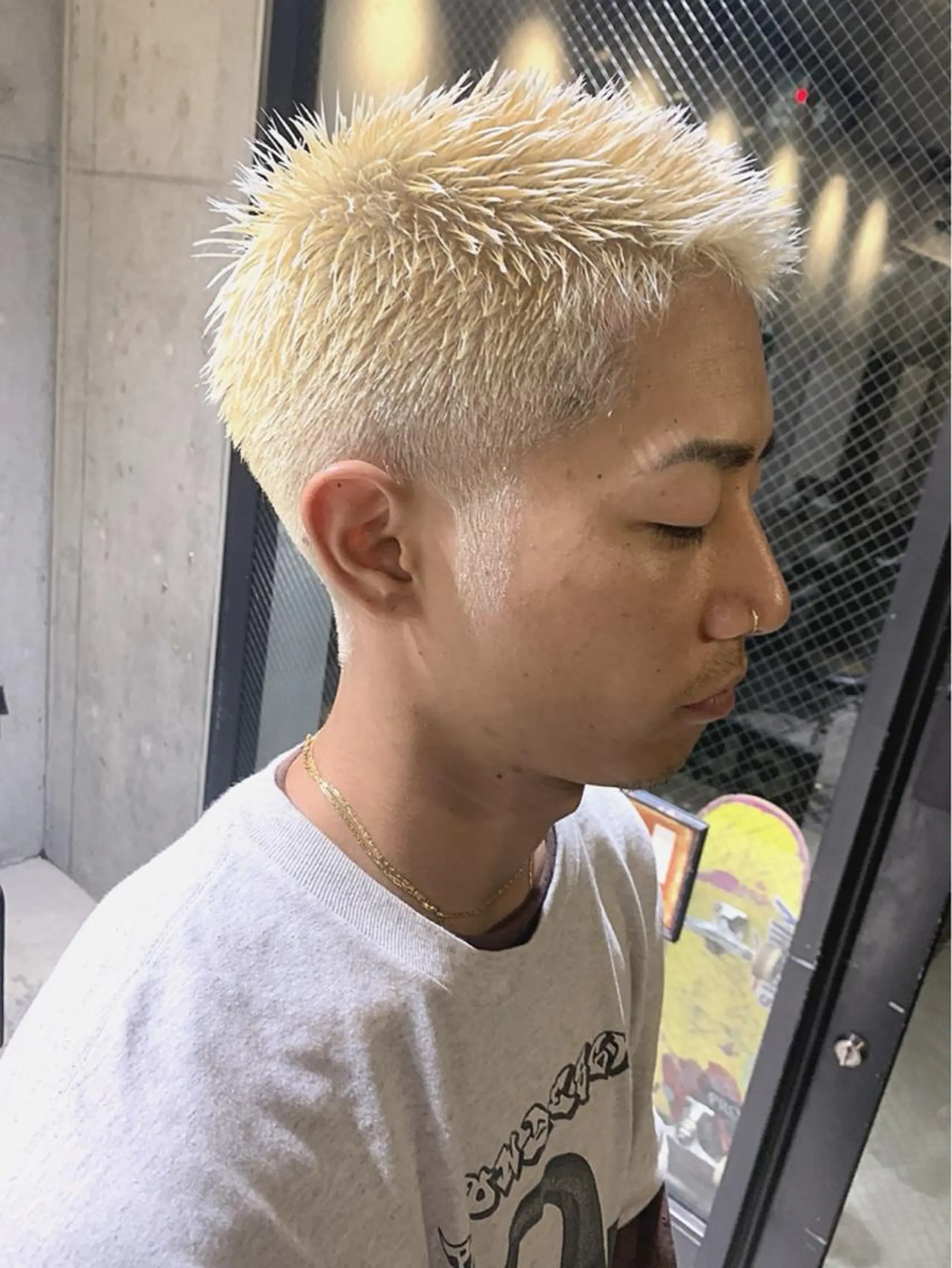 メンズ ボウズ カット ヘアカラー トリートメント 💈ホリ ダイキ💈のヘアスタイル