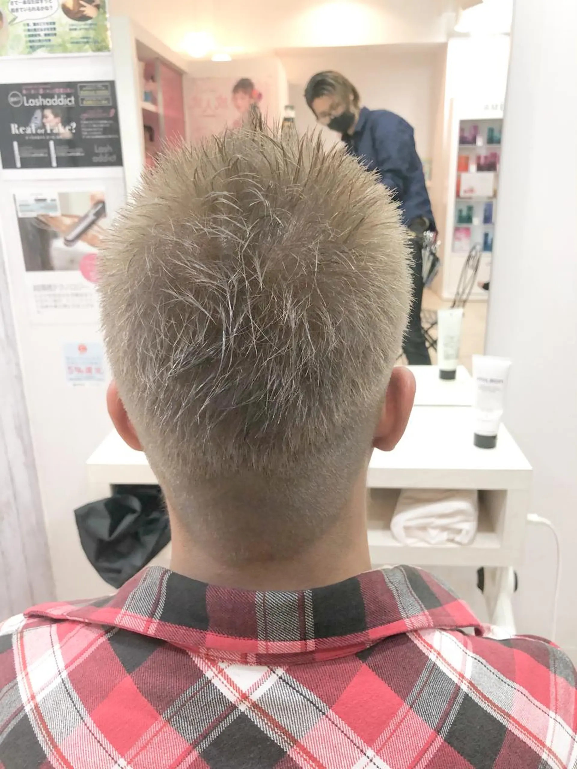 ショート カラー メンズ 髪質改善× 白髪ぼかし溝江のヘアスタイル