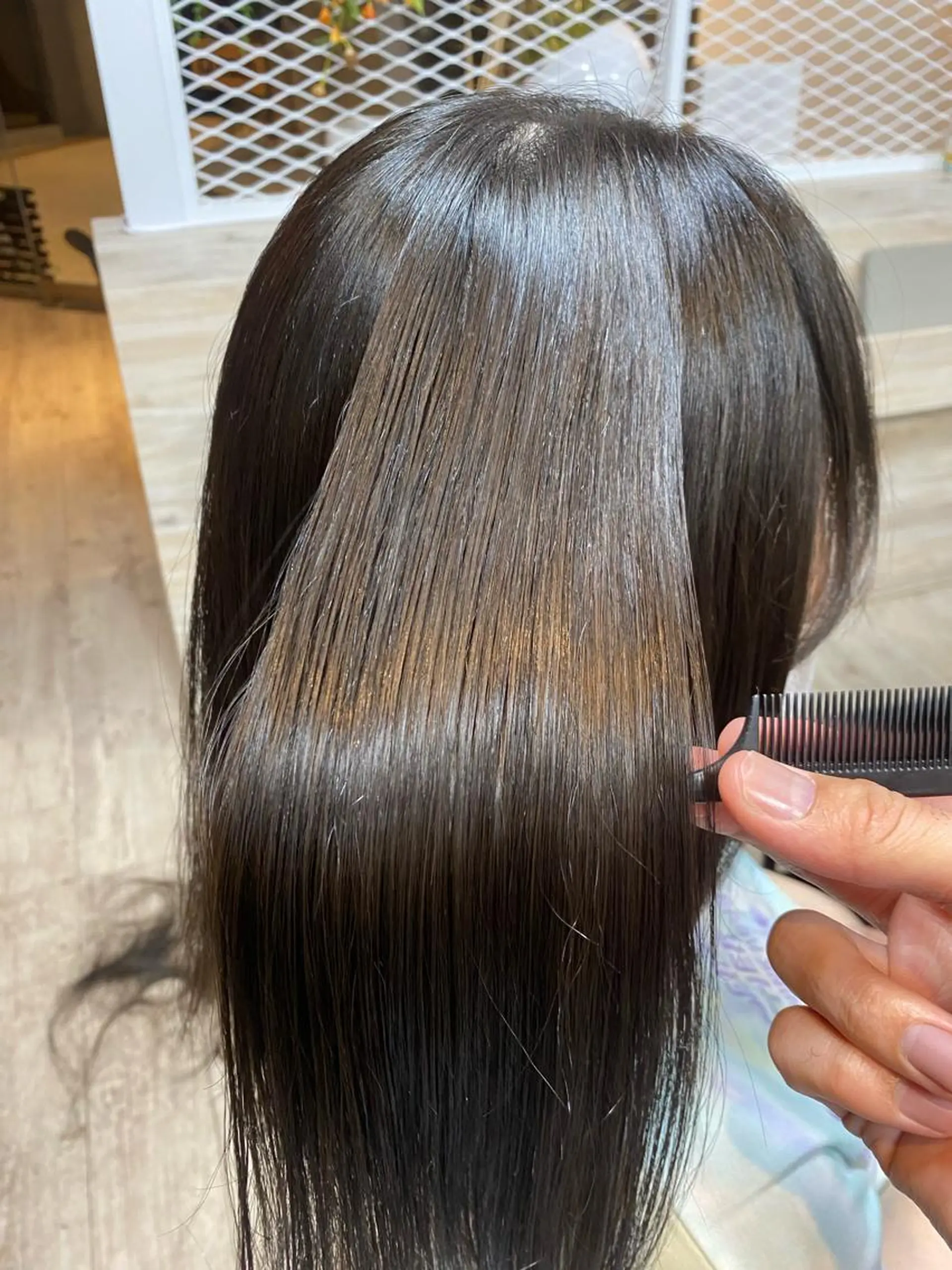 セミロング 髪質改善 縮毛矯正 トリートメント 酸性ストレート 髪質改善 髪質改善カラーゆうひのヘアスタイル