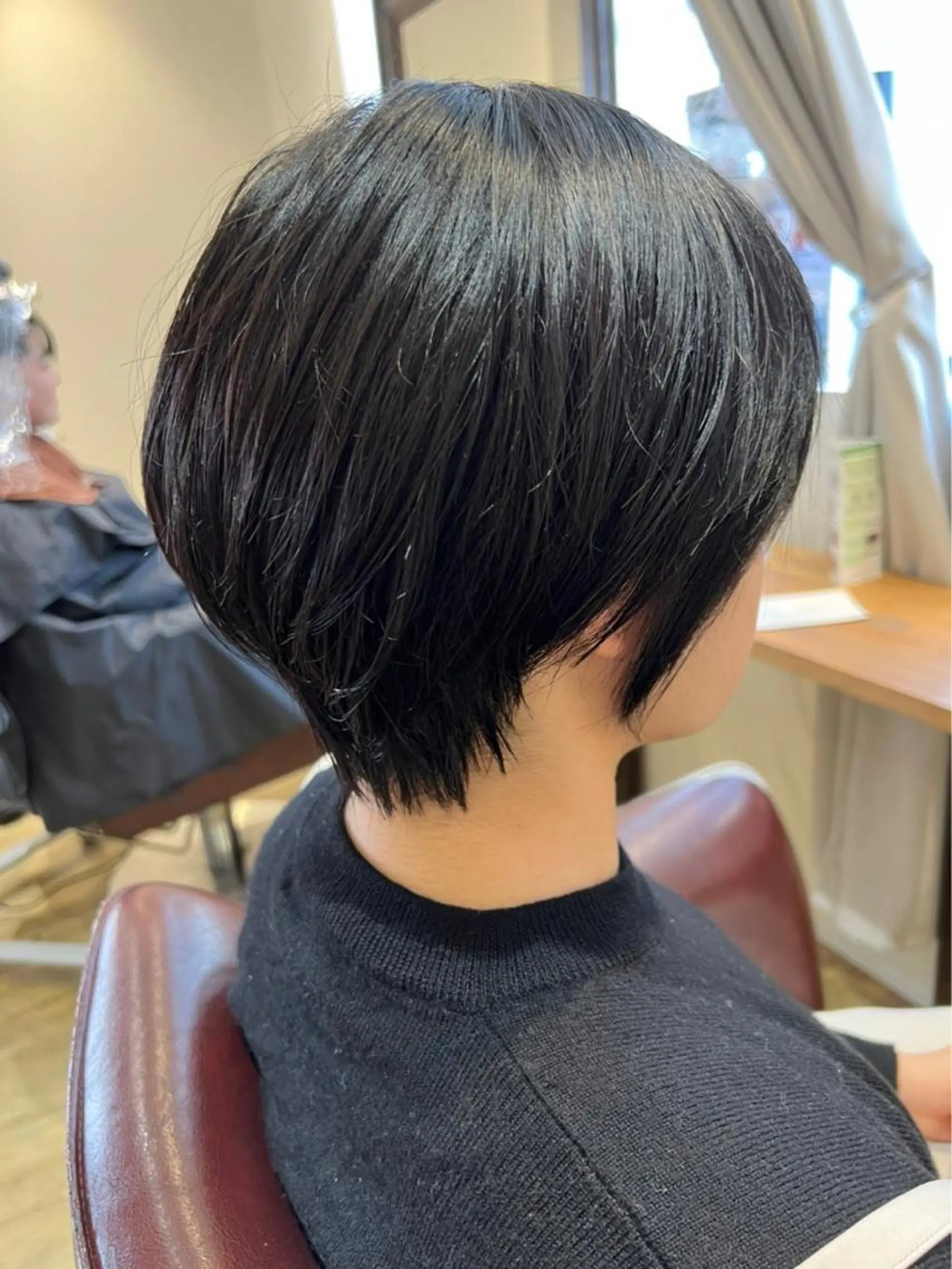 ショート カット ヘアカラー chillout🌱 武田安未のヘアスタイル