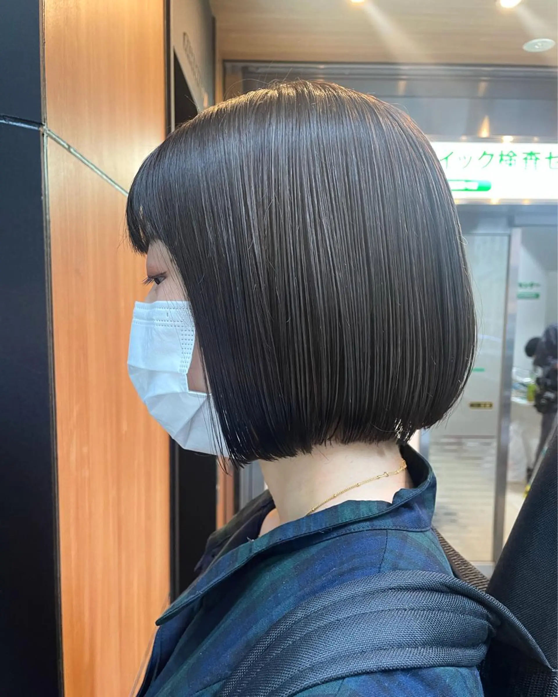 ショート カラー アッシュ アッシュブラウン ブリーチ ブラウンカラー ボブ カット ヘアカラー トリートメント カウンセリング重視 🌿‬Tsuyukiのヘアスタイル