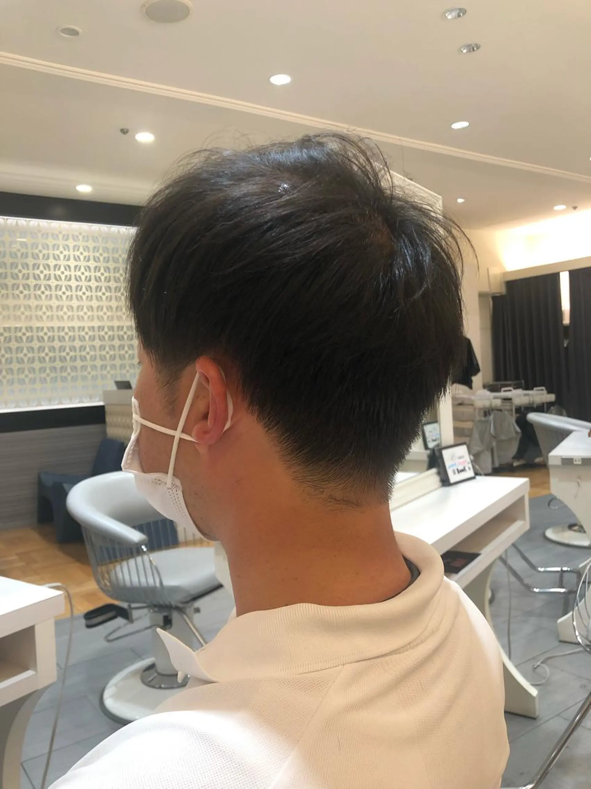 メンズ コテ巻きパーマ 阪上 沙織のヘアスタイル
