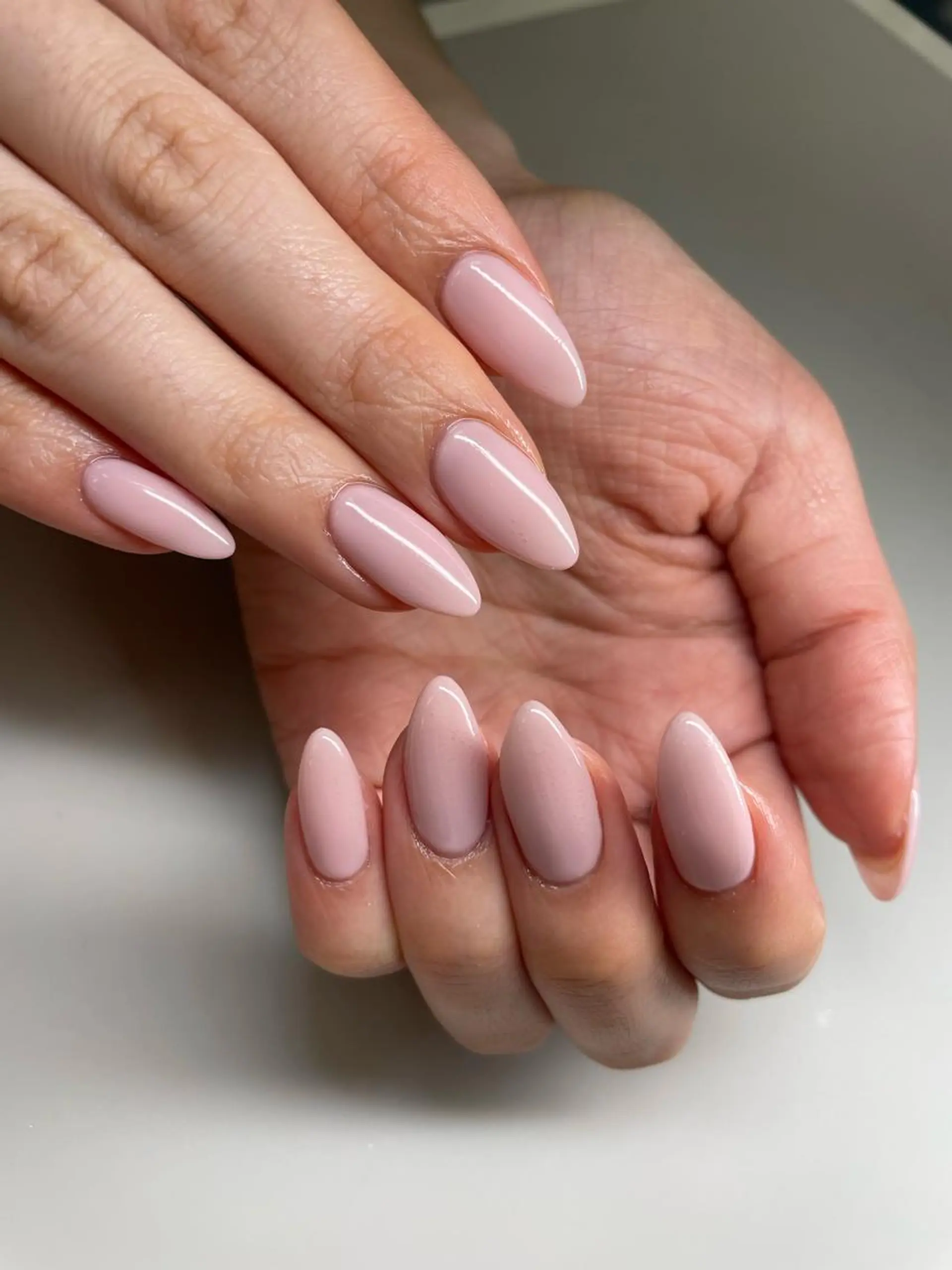 ネイル ハンドネイル Hisaka Mikiのネイルデザイン