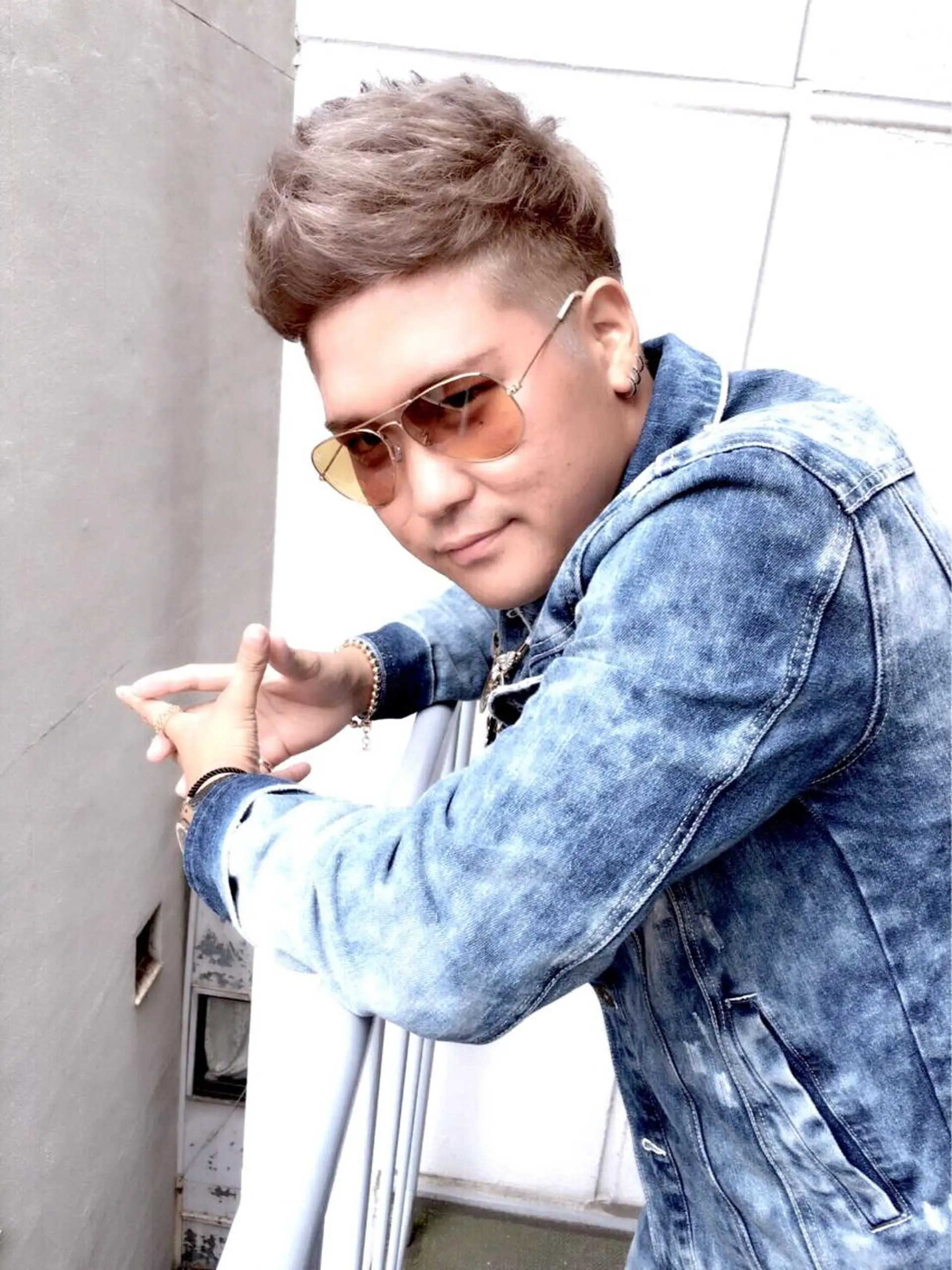 メンズ 刈り上げ パーマPrivate SalonNoa名駅のヘアスタイル