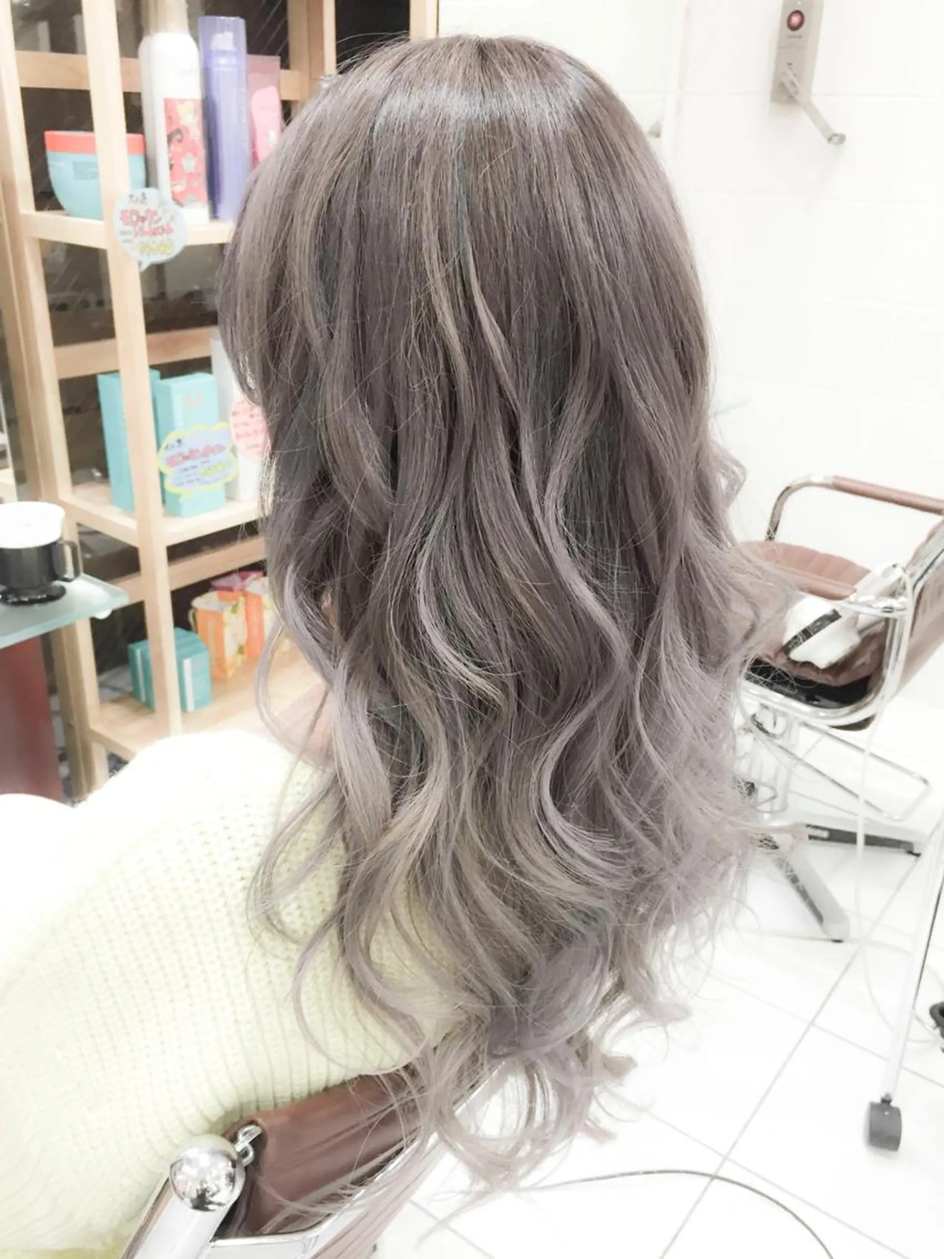 ロング カラー グレージュ モテ髪透明感❤️ デイズヘアカラーのヘアスタイル