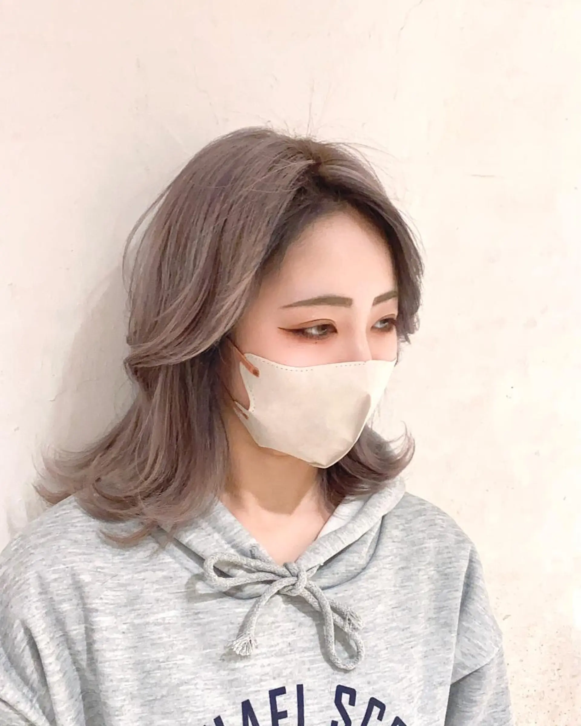 セミロング カラー 高槻No.1🇰🇷 韓国ヘア　橋口陽太のヘアスタイル