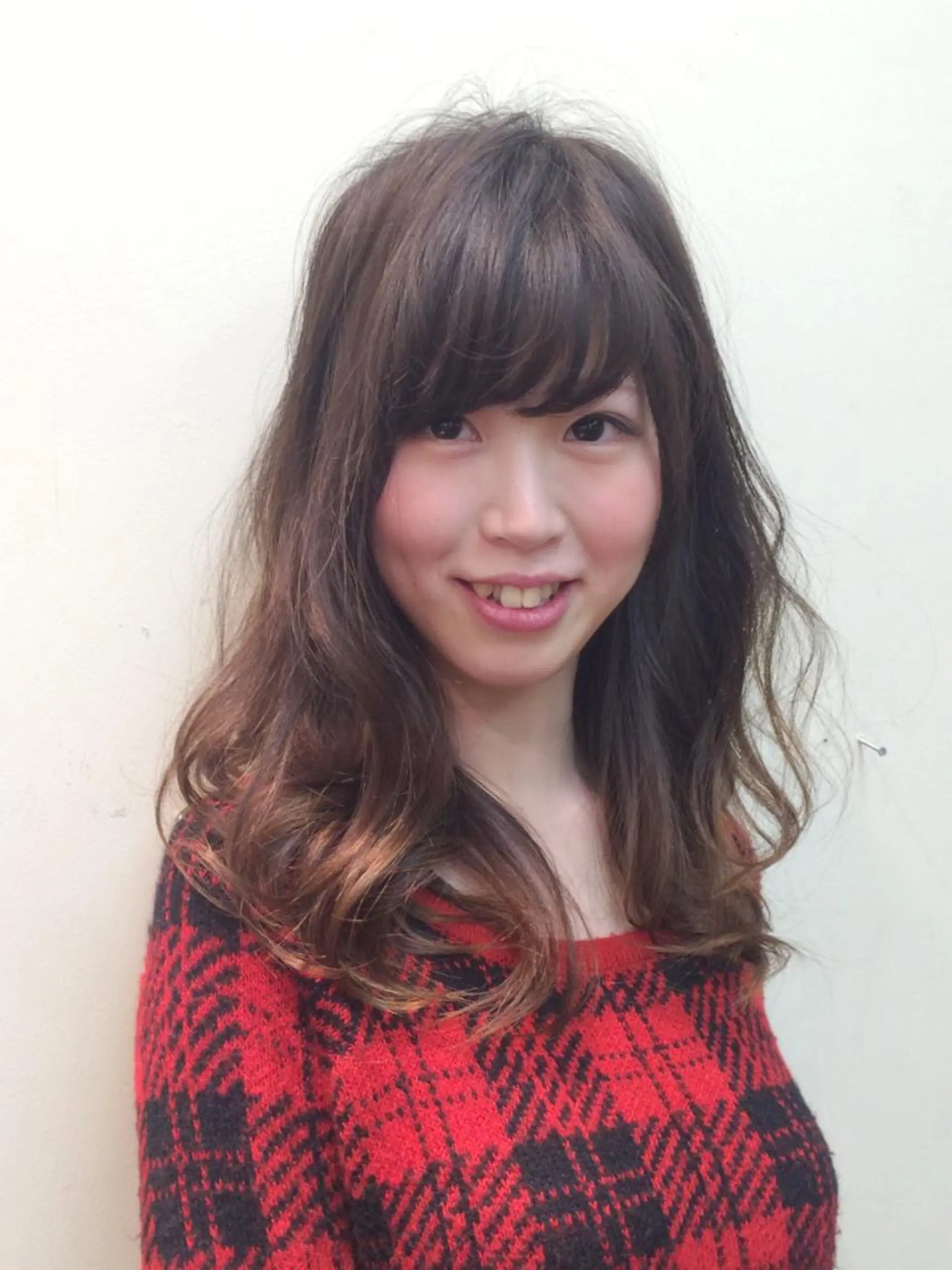 セミロング 顔周りカット 松本 剛成のヘアスタイル