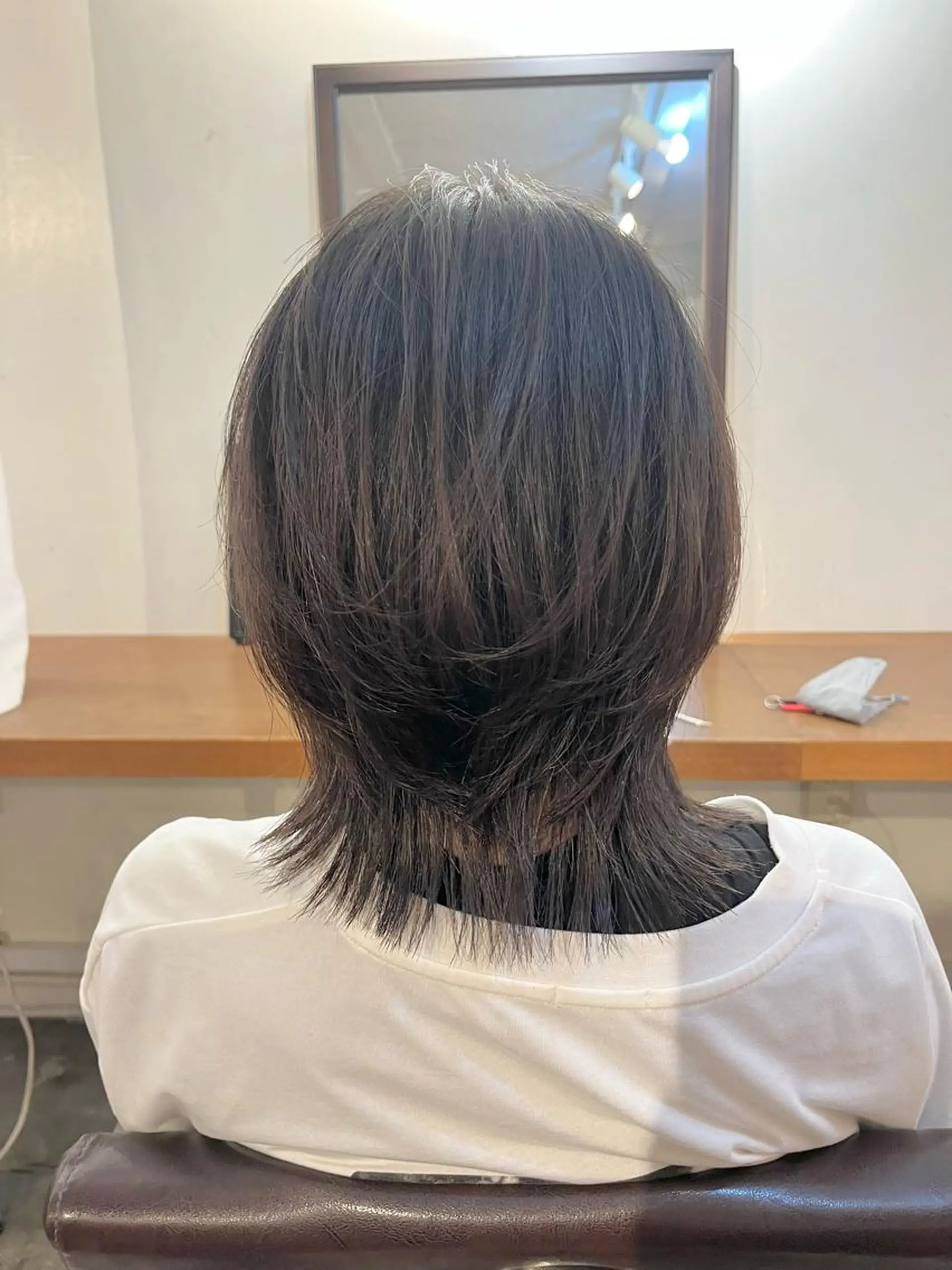 ミディアム ウルフカット 透明感カラー/ ブリーチ無し/RYOのヘアスタイル