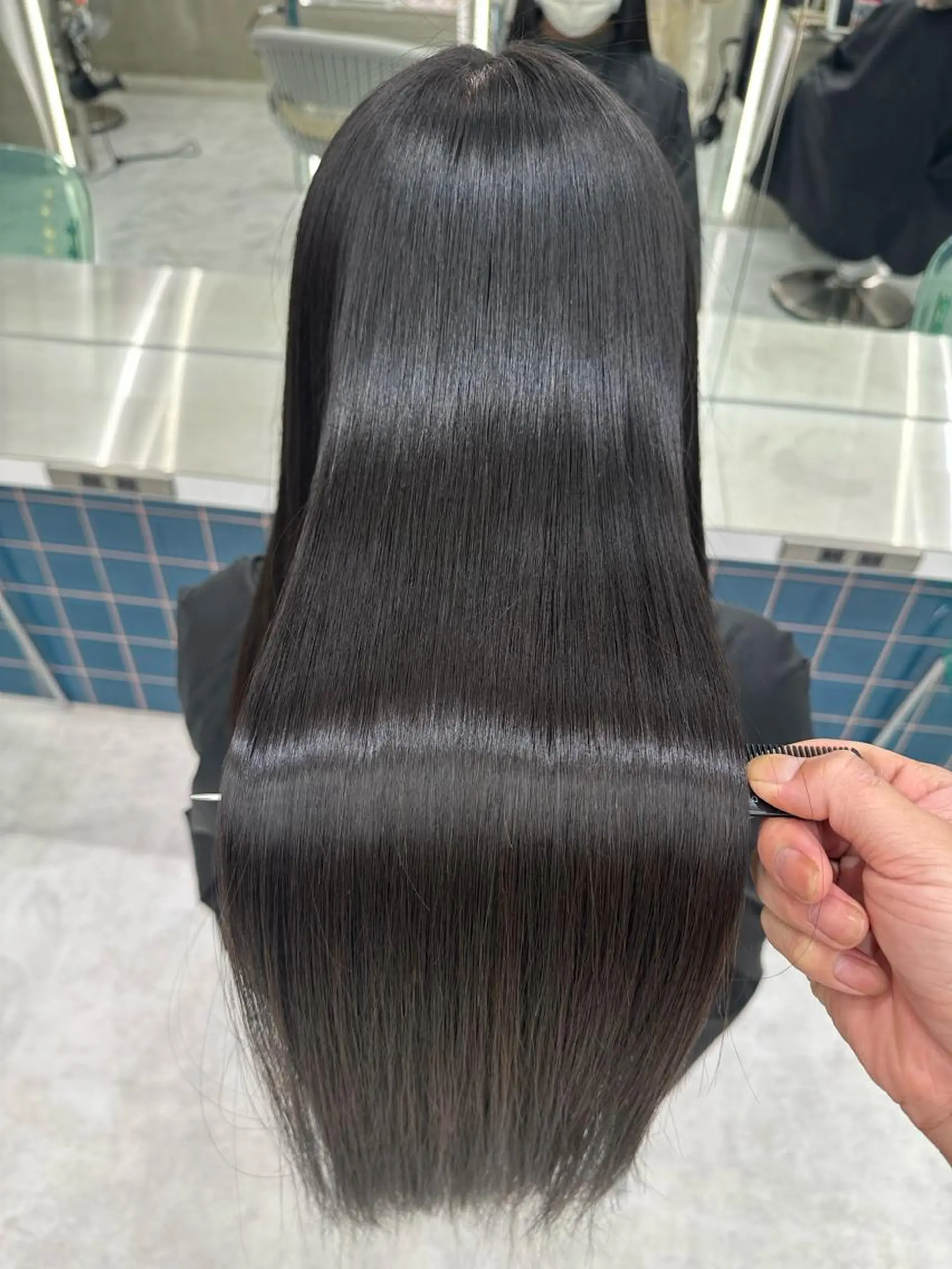 ロング 髪質改善 トリートメント Lond luce心斎橋所属・✨縮毛矯正✨レイヤー ホウダカズヒロのヘアスタイル