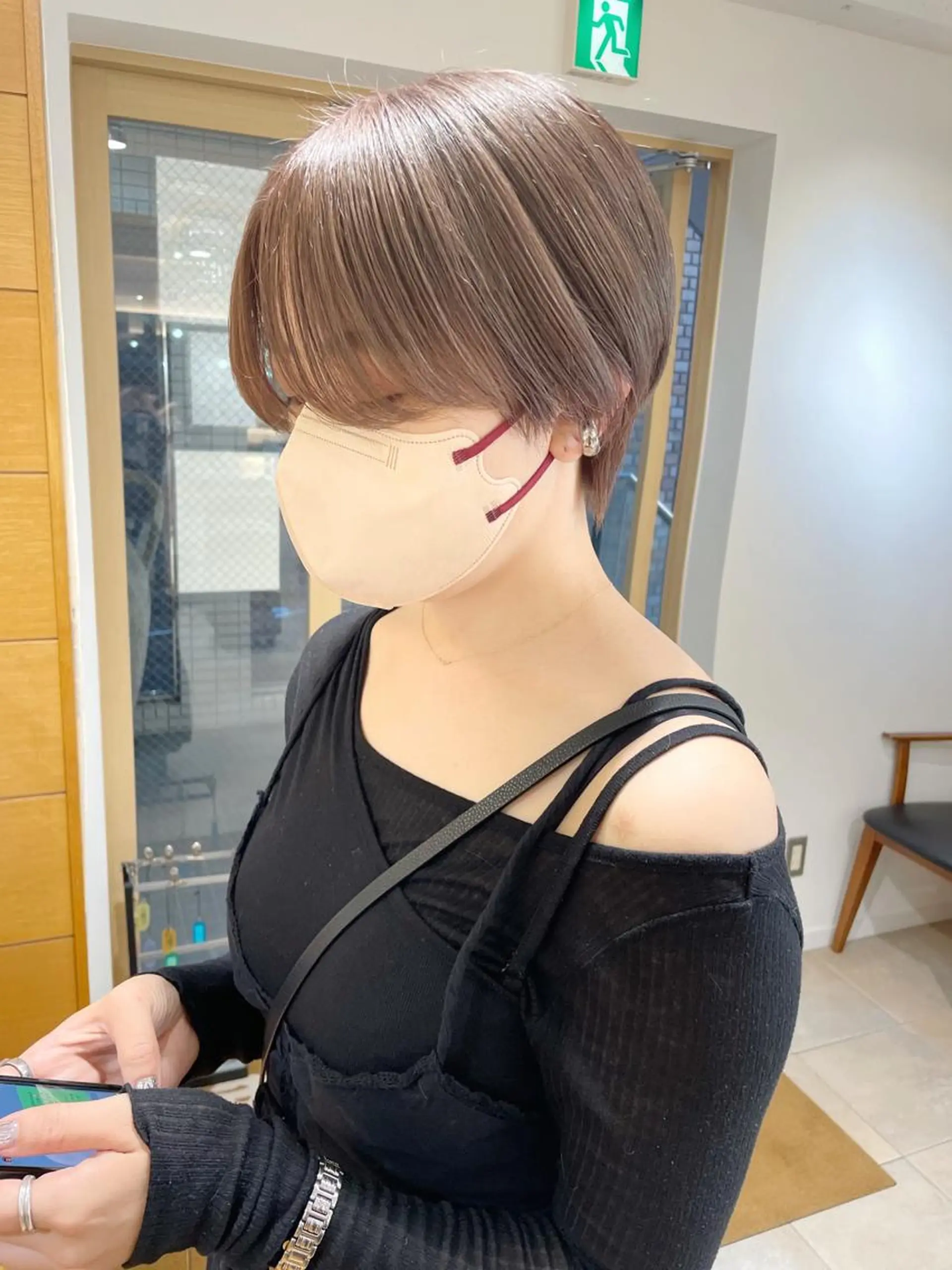 ショート カラー カット ヘアカラー 齋藤 咲のヘアスタイル