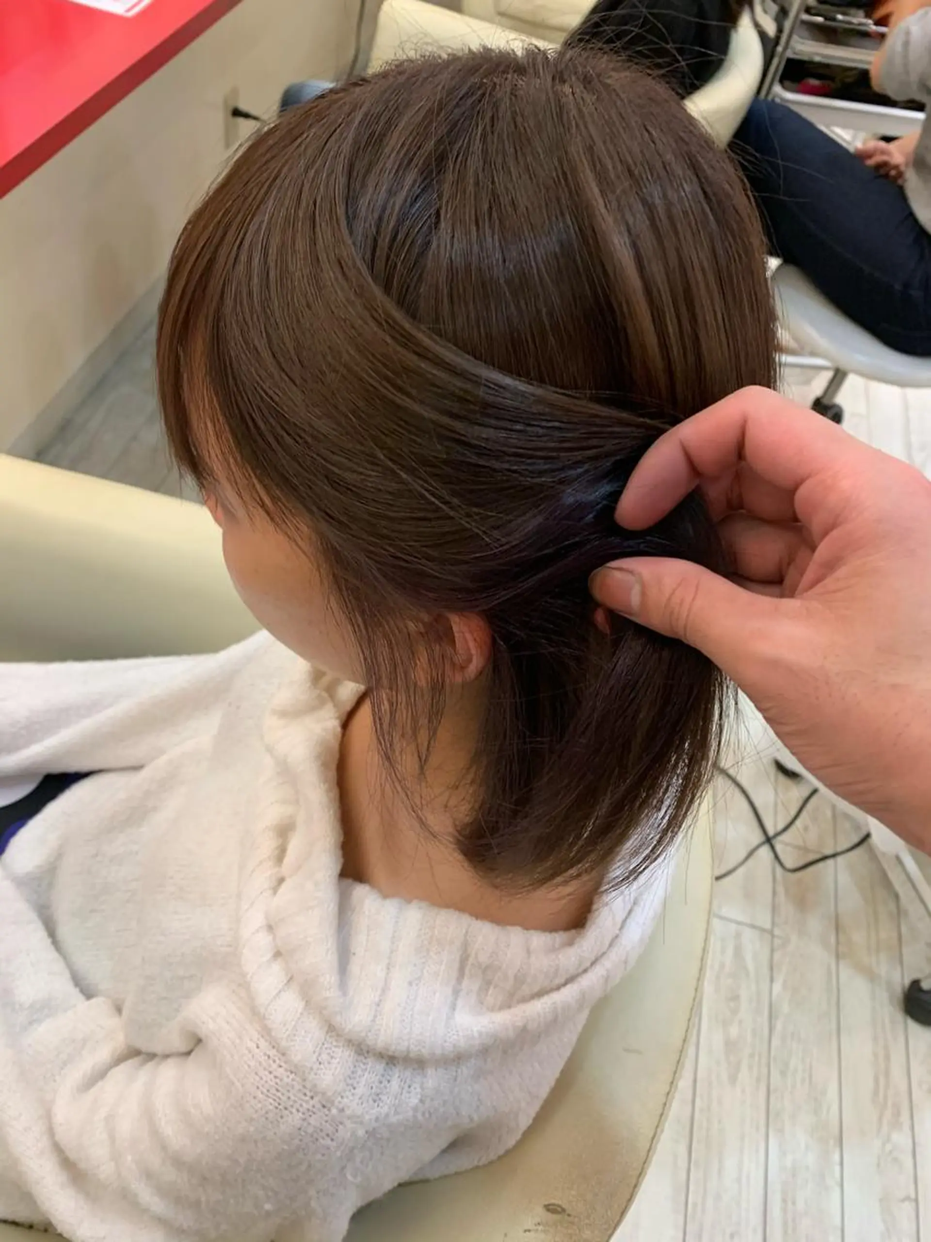 ミディアム カラー ヘアアレンジ メンズ ラベンダーカラー 今村公介 ブリーチ特化、派手髪のヘアスタイル