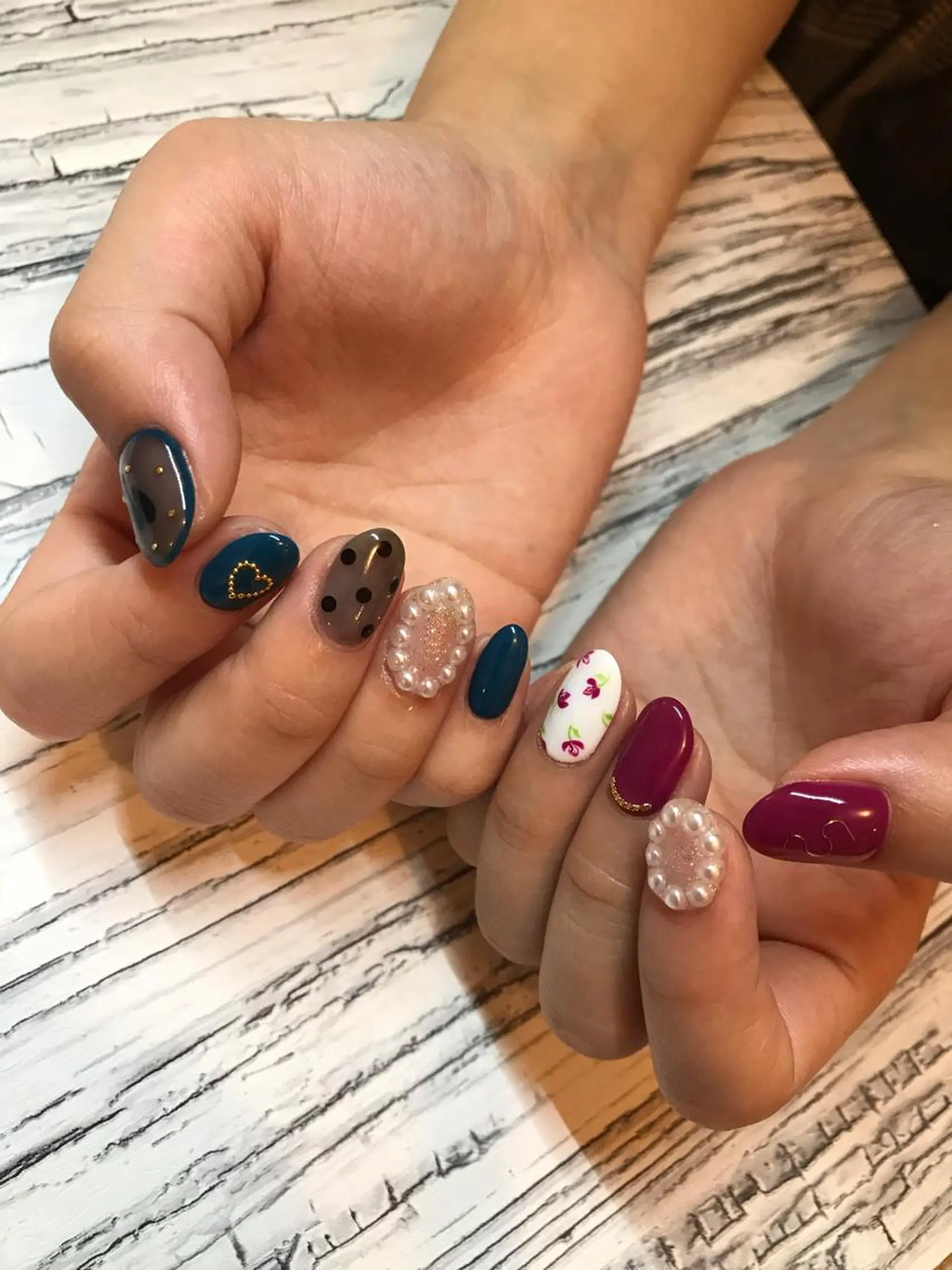 ネイル アートネイル atelier chic+のネイルデザイン