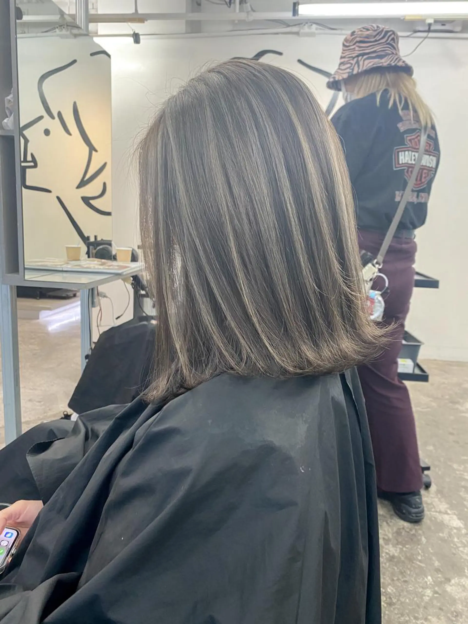 ミディアム カラー ダブルカラー ハイライトカラー 外国人風カラー ハイライト カット ヘアカラー トリートメント 海外デザイン🇺🇸 石渡諒太のヘアスタイル