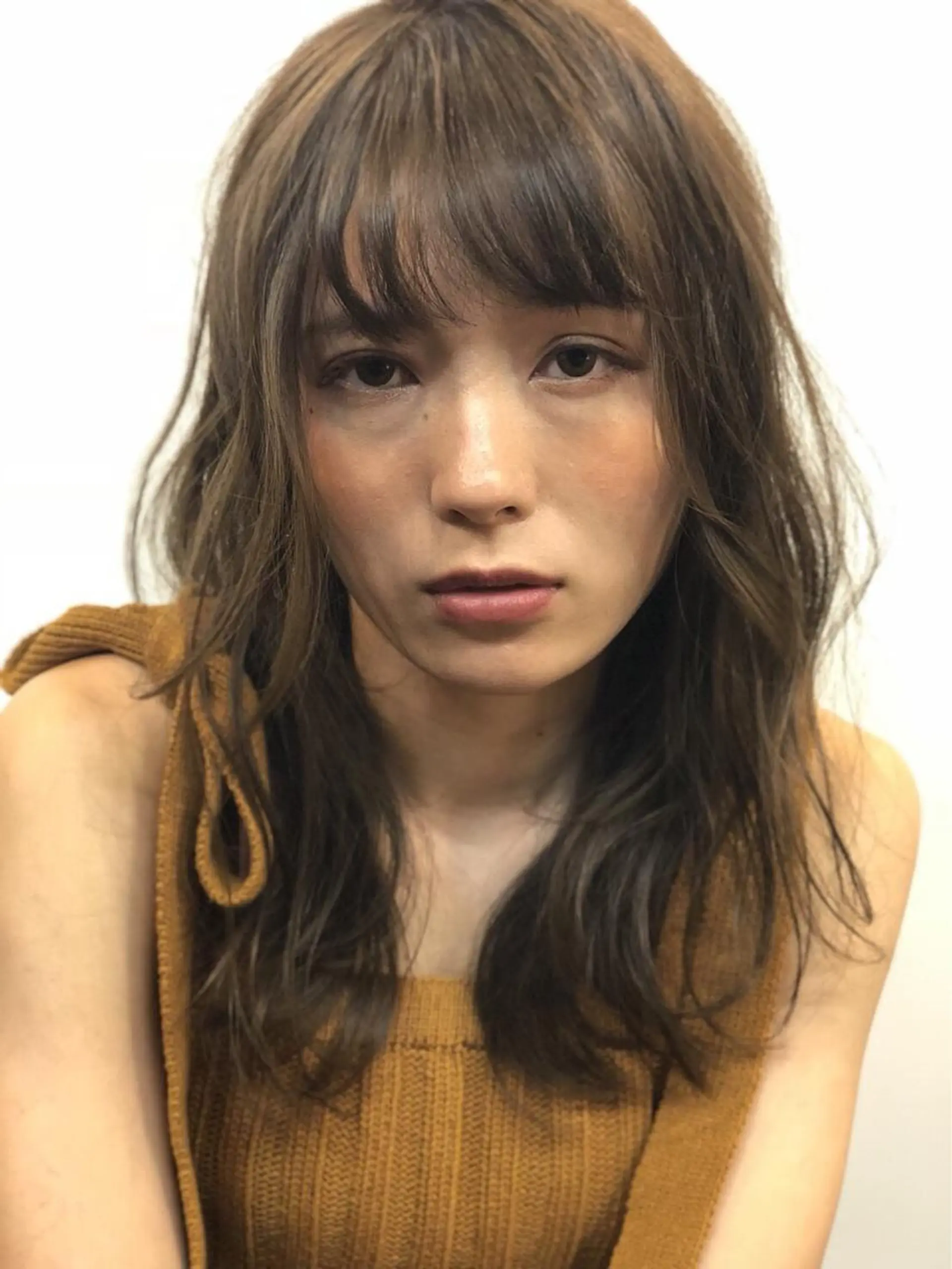 ロング カラー 安達 俊亮のヘアスタイル
