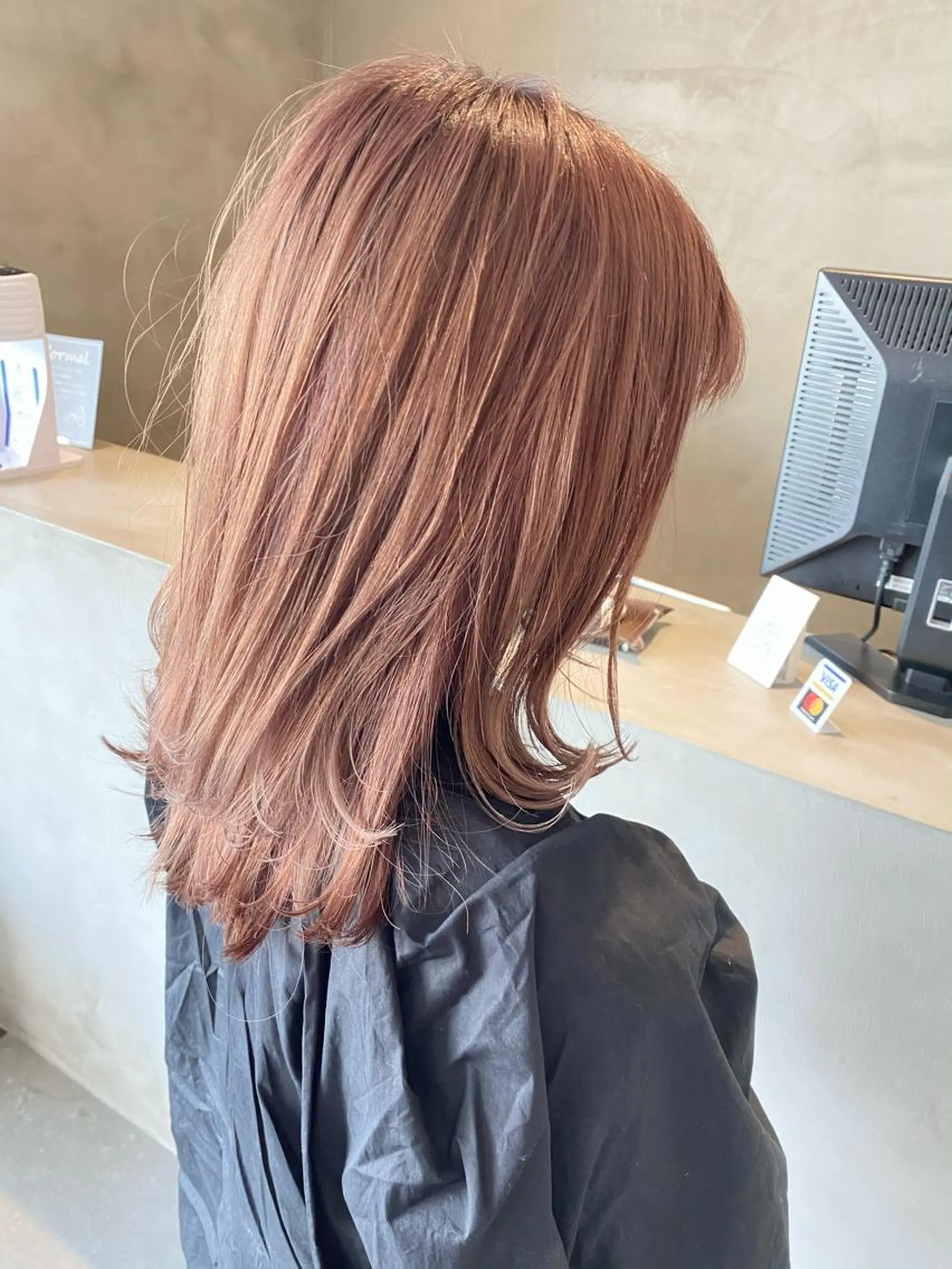 ミディアム カラー ヘアアレンジ ネイル マツエク・マツパ 透明感カラー ハイライトカラー 外国人風カラー ハイライト ヨシンモリ 夜23時まで予約🉑 reverieあきらのヘアスタイル