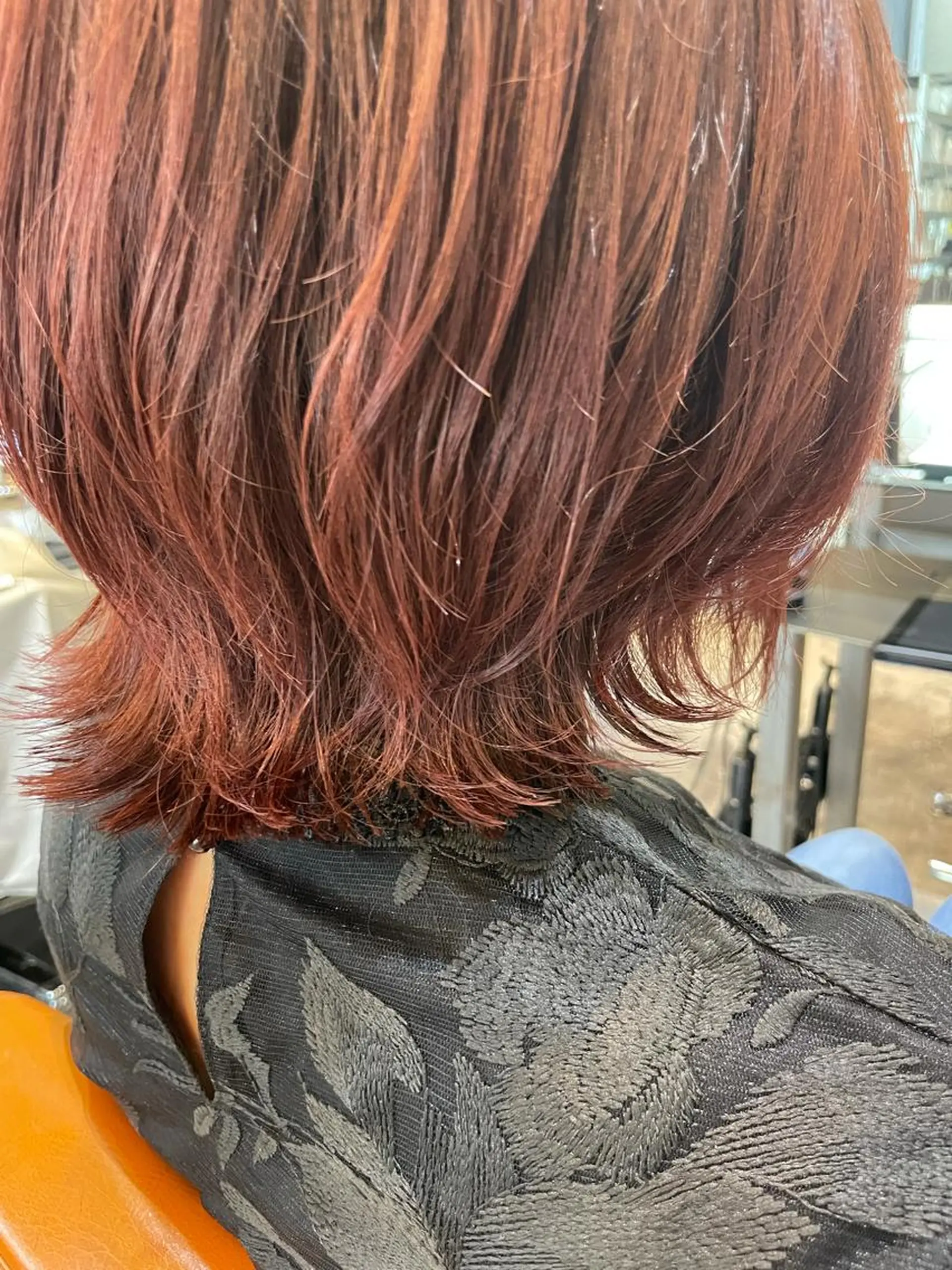 ミディアム カラー ブラウンカラー ピンクカラー ピンクブラウン カット ヘアカラー トリートメント ワタナベ テルマサのヘアスタイル