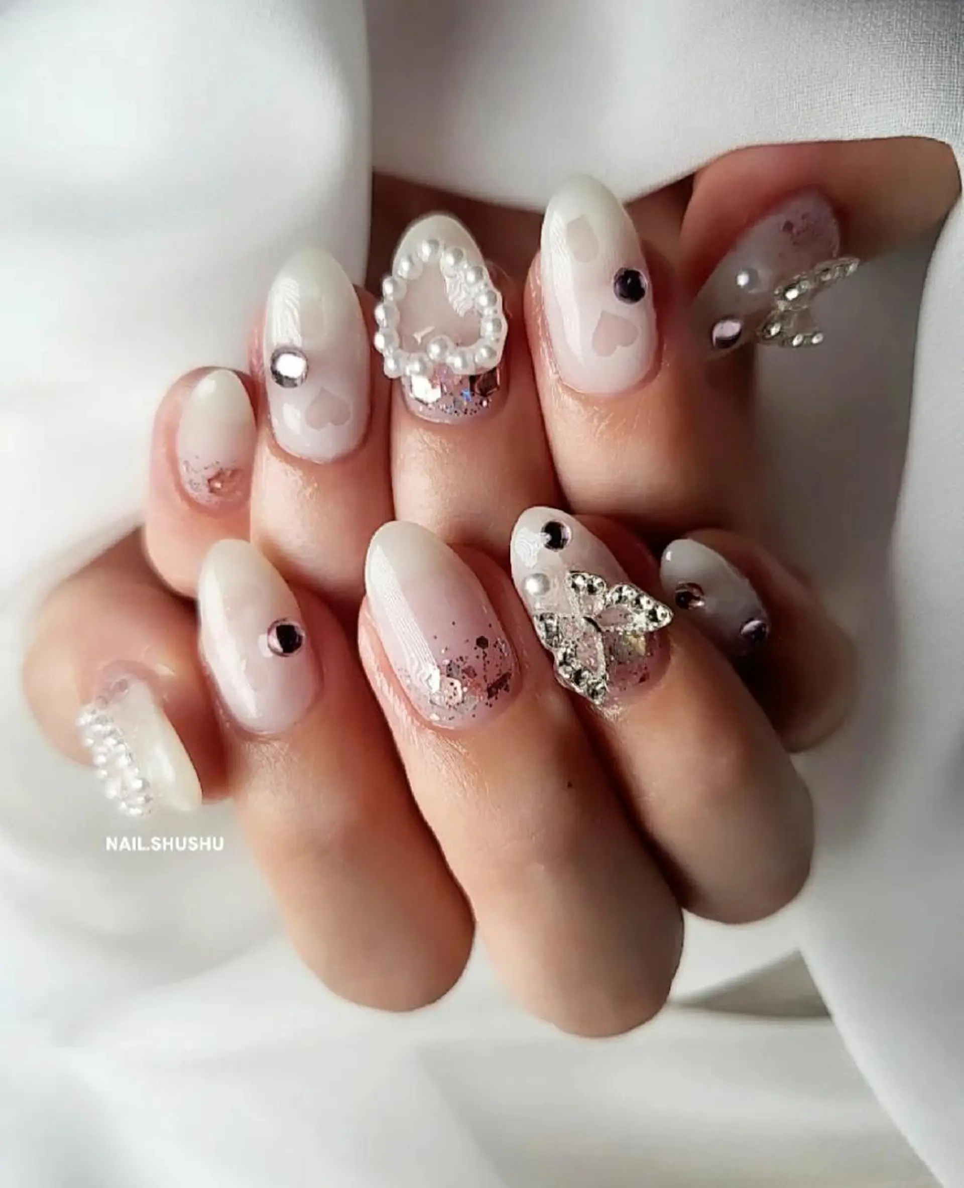 ネイル 持ち込み ニュアンスネイル ワンカラーネイル シンプルネイル 春ネイル 3dパーツ/流行り 👧shushu❤️のネイルデザイン