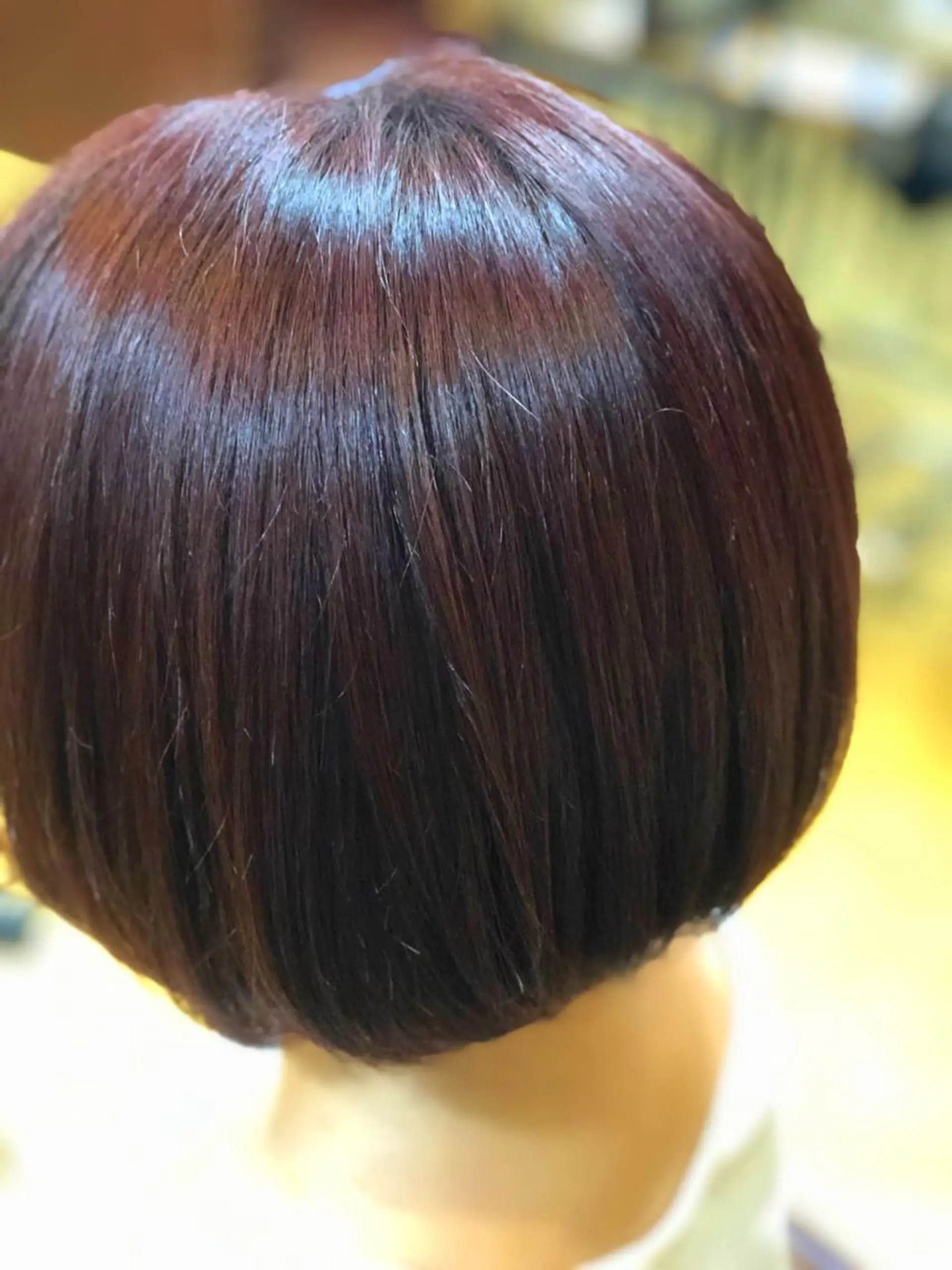 ショート カラー ピンクカラー レッドカラー バイオレットカラー antica YOSHIのヘアスタイル