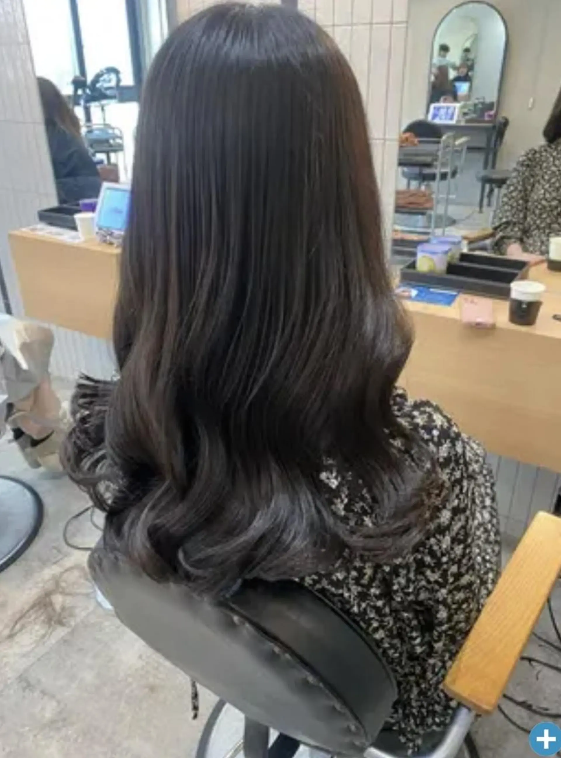 カラー ブラウンカラー ナチュラルブラウン カット ヘアカラー トリートメント lafithhair sunny 淡路店のヘアスタイル