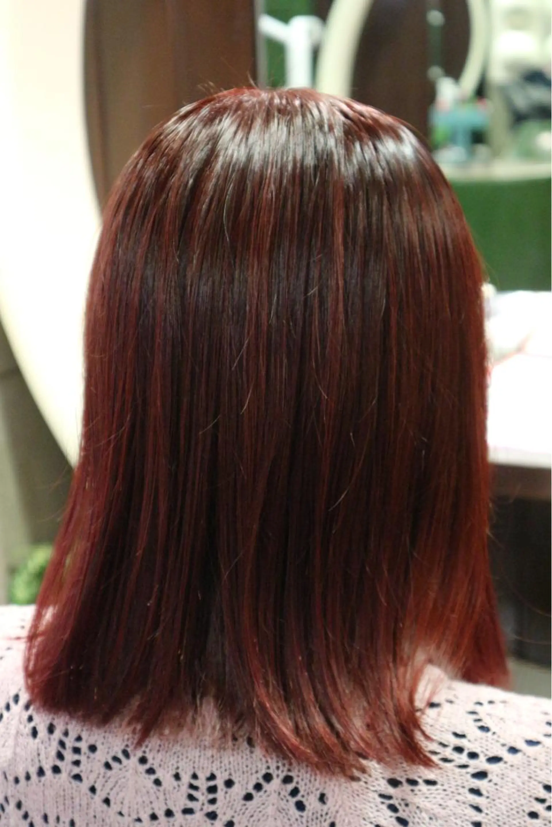 ミディアム 平塚 千尋のヘアスタイル