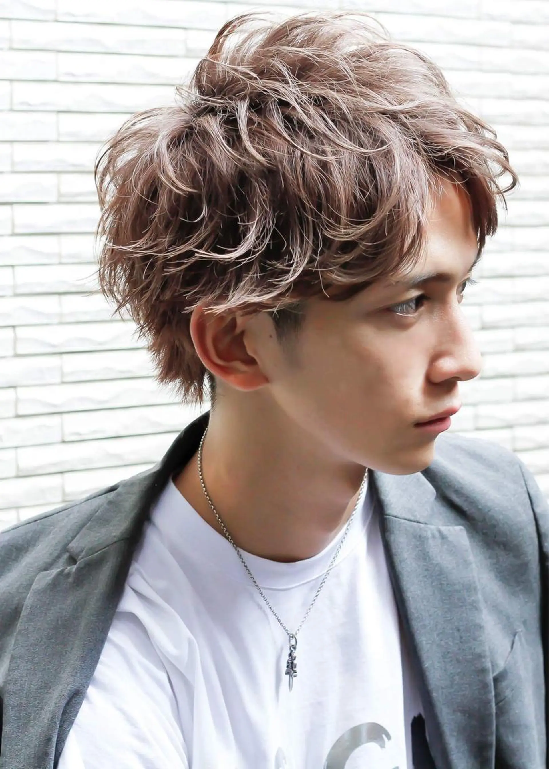 ショート カラー パーマ メンズ イズ ミのヘアスタイル