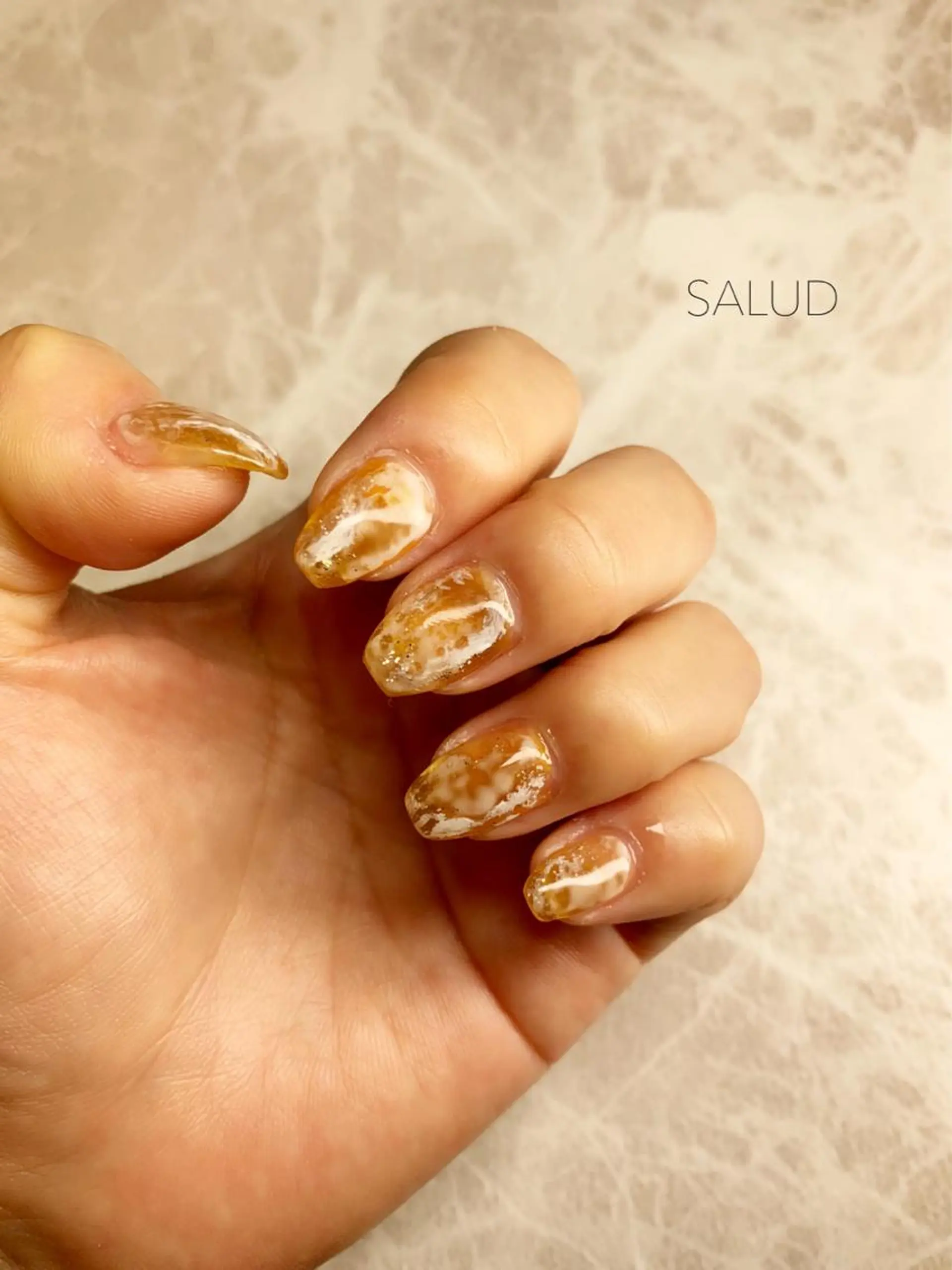 ショート ネイル ハンドネイル Nail Salon SALUDのネイルデザイン