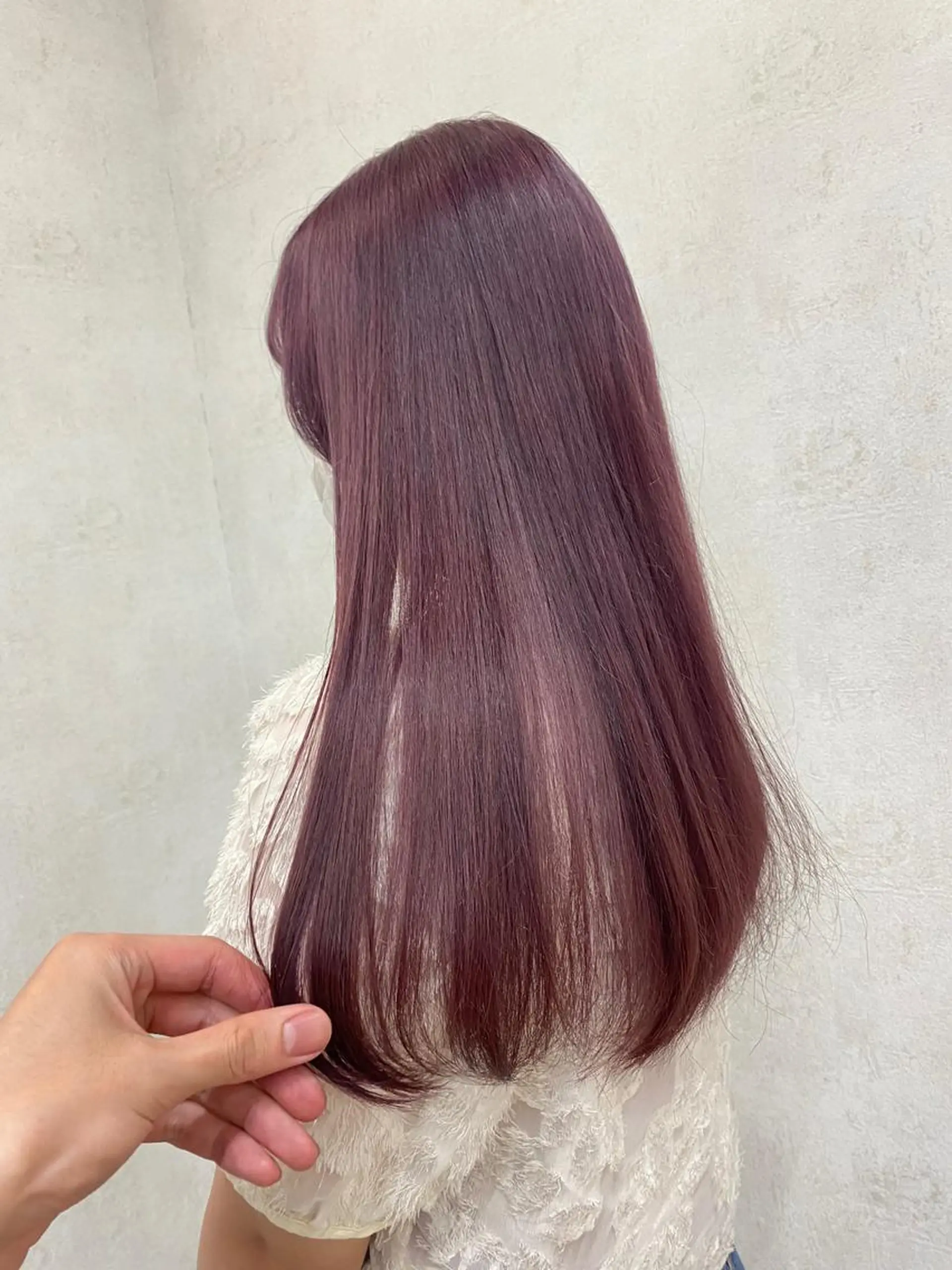 ロング ピンクラベンダー メンズ縮毛矯正 ニュアンスパーマのヘアスタイル