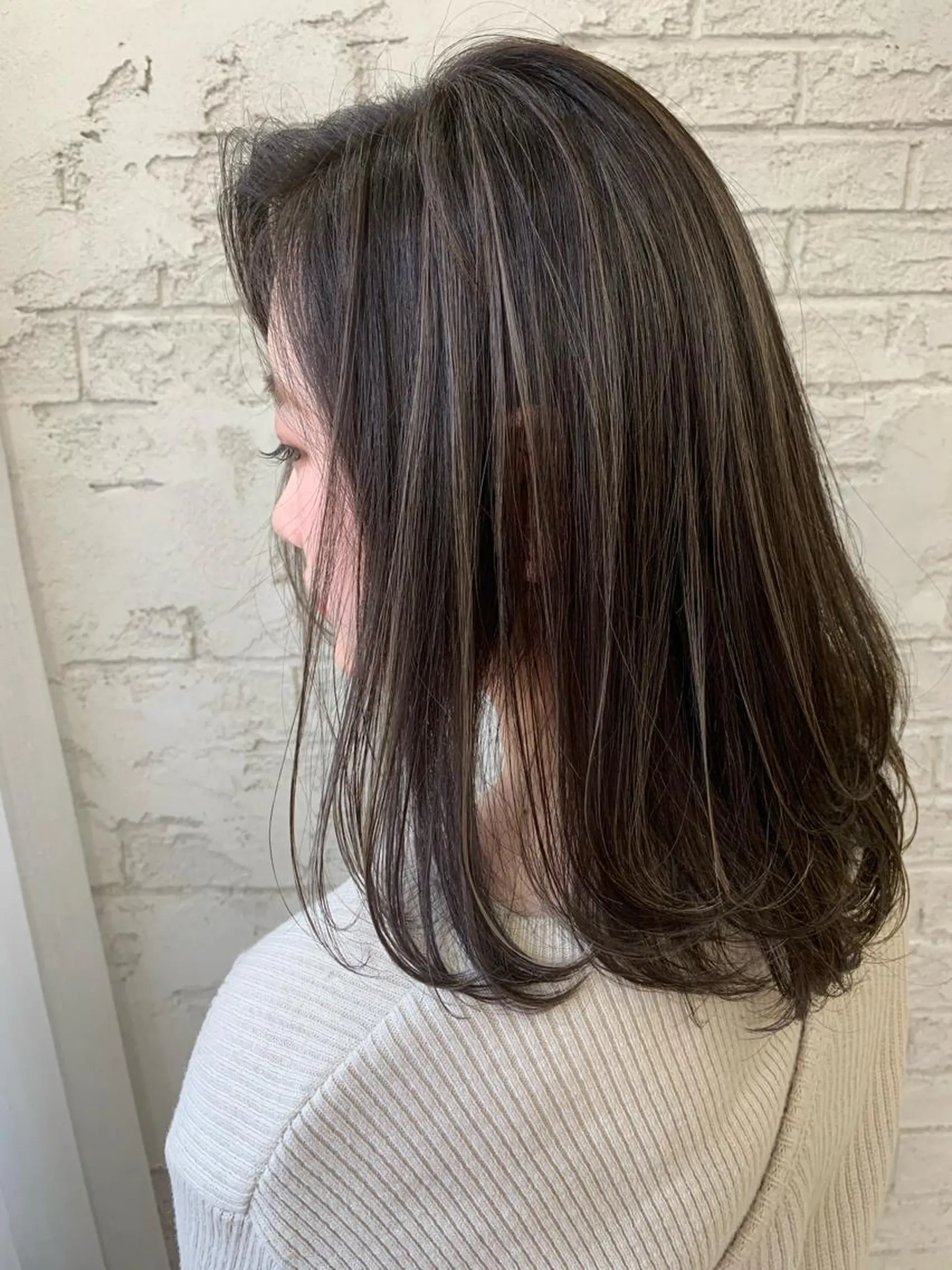 セミロング ハイライト 🇺🇸ハイライト特 化美容師🇺🇸漆沢のヘアスタイル