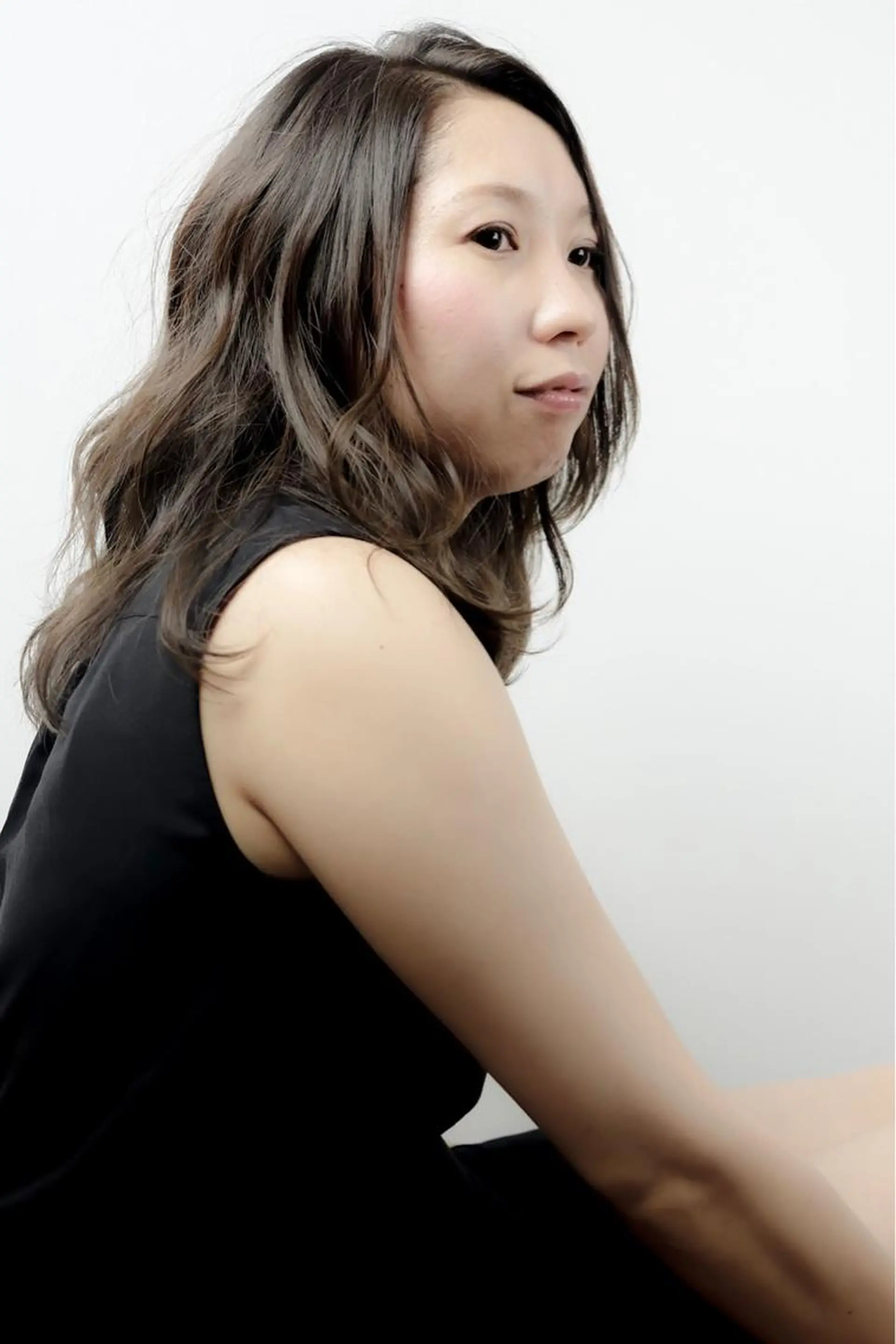 セミロング hair & relax hau'oli所属・佐山 眞紀のヘアスタイル